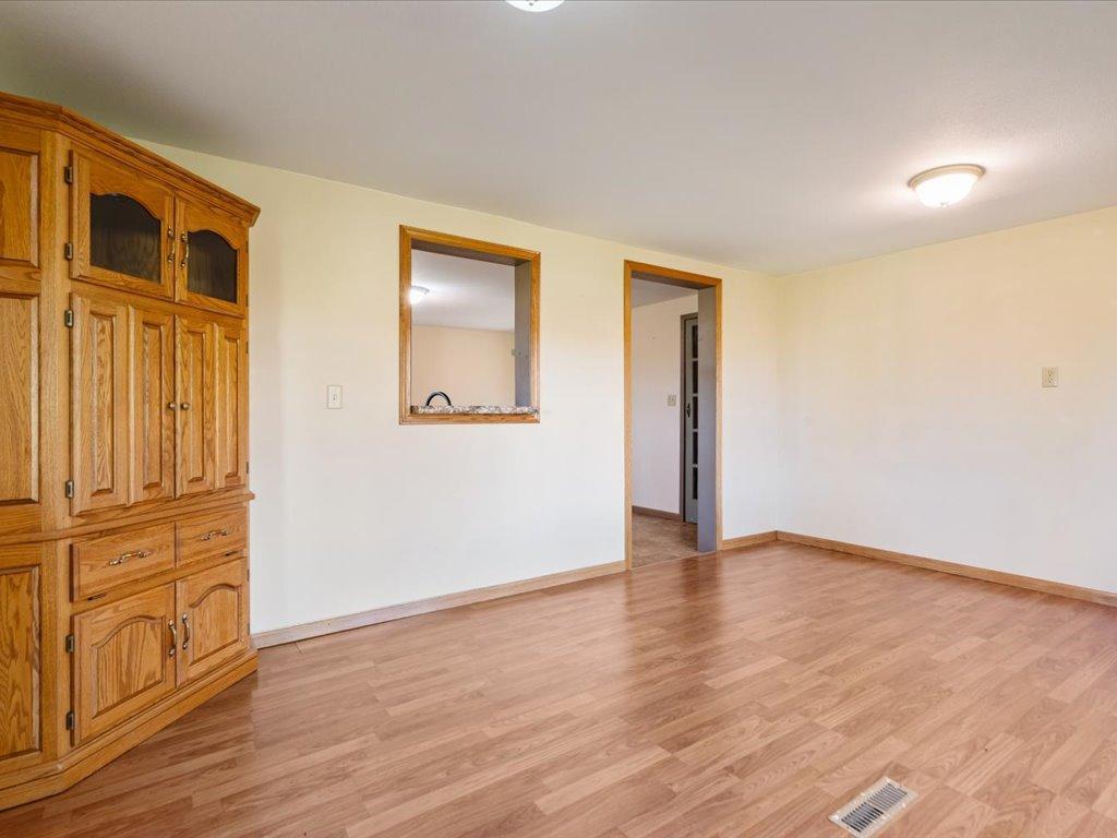 1905 single family home for sale at 13334 111th Avenue in Wadena, MN — 5 bed, 3 bath (photo 8 of 49)