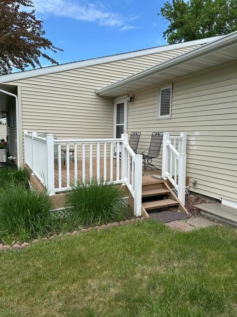1978 townhouse for sale at 131 Belleville Court in Thief River Falls, MN — 3 bed, 2 bath (photo 33 of 35)