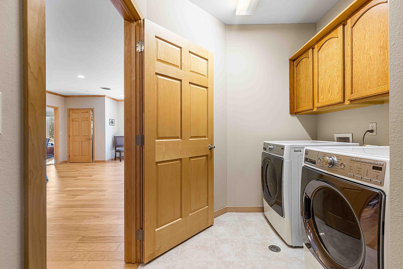2005 condo for sale at 3200 S 11th Street S, Unit 217 in Fargo, ND — 2 bed, 2 bath (photo 24 of 26)