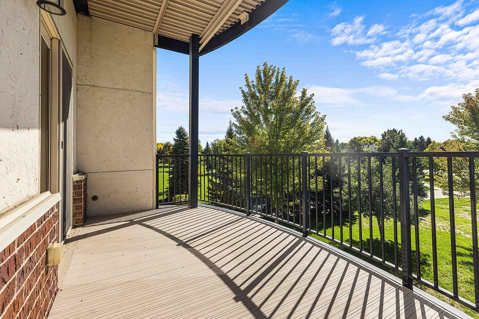 2005 condo for sale at 3200 S 11th Street S, Unit 217 in Fargo, ND — 2 bed, 2 bath (photo 10 of 26)