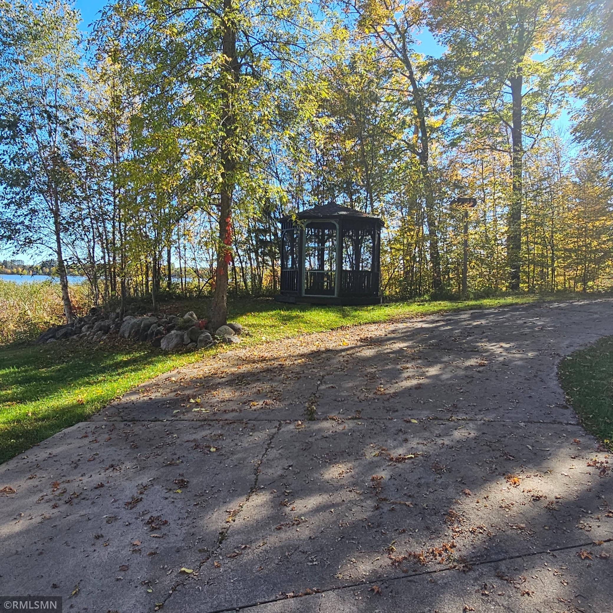 1998 single family home for sale at 42674 305th Place, Unit 1857 in Aitkin, MN — 4 bed, 2 bath (photo 7 of 36)