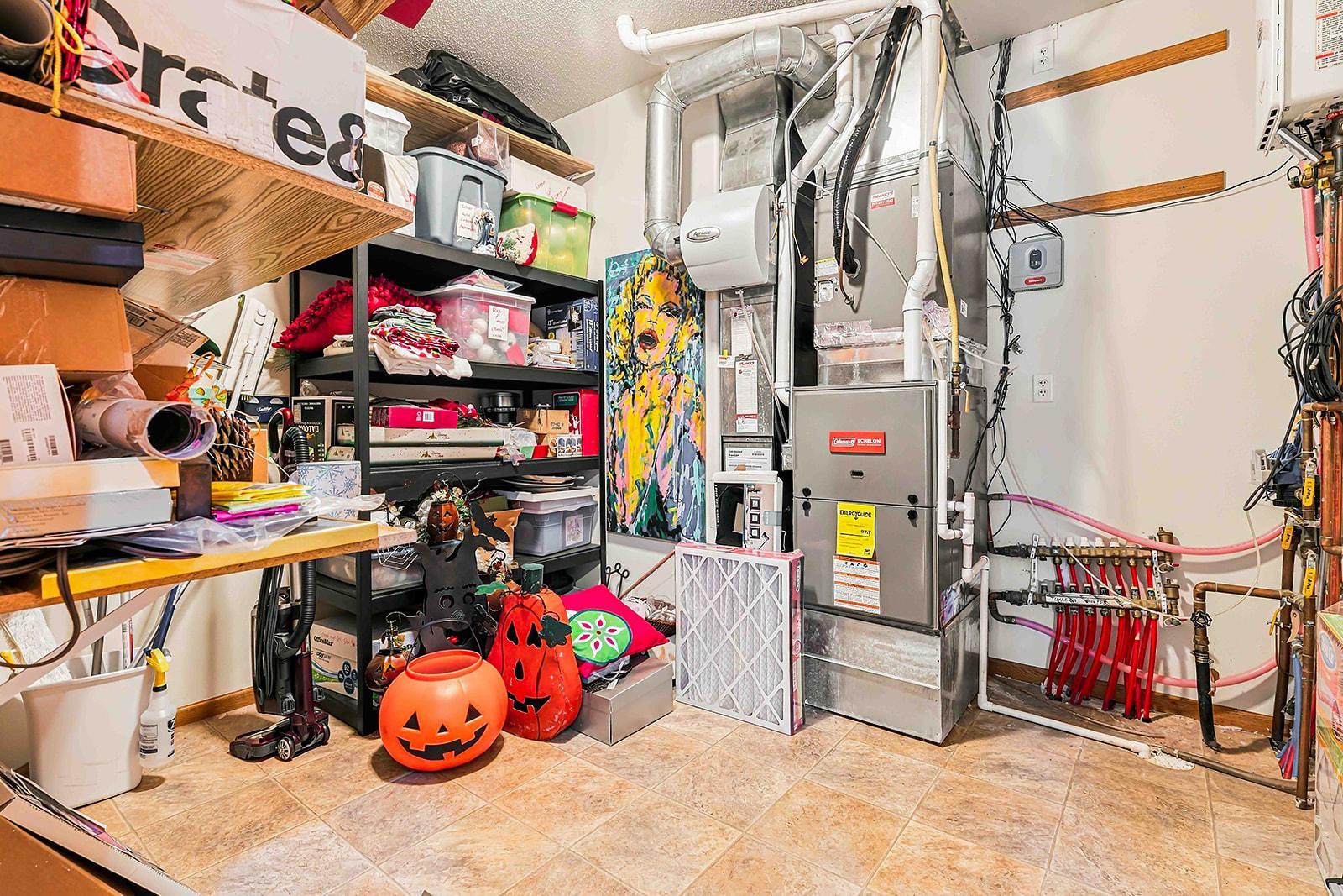 2007 single family home for sale at 812 S 36th Street S in Moorhead, MN — 4 bed, 3 bath (photo 31 of 58)