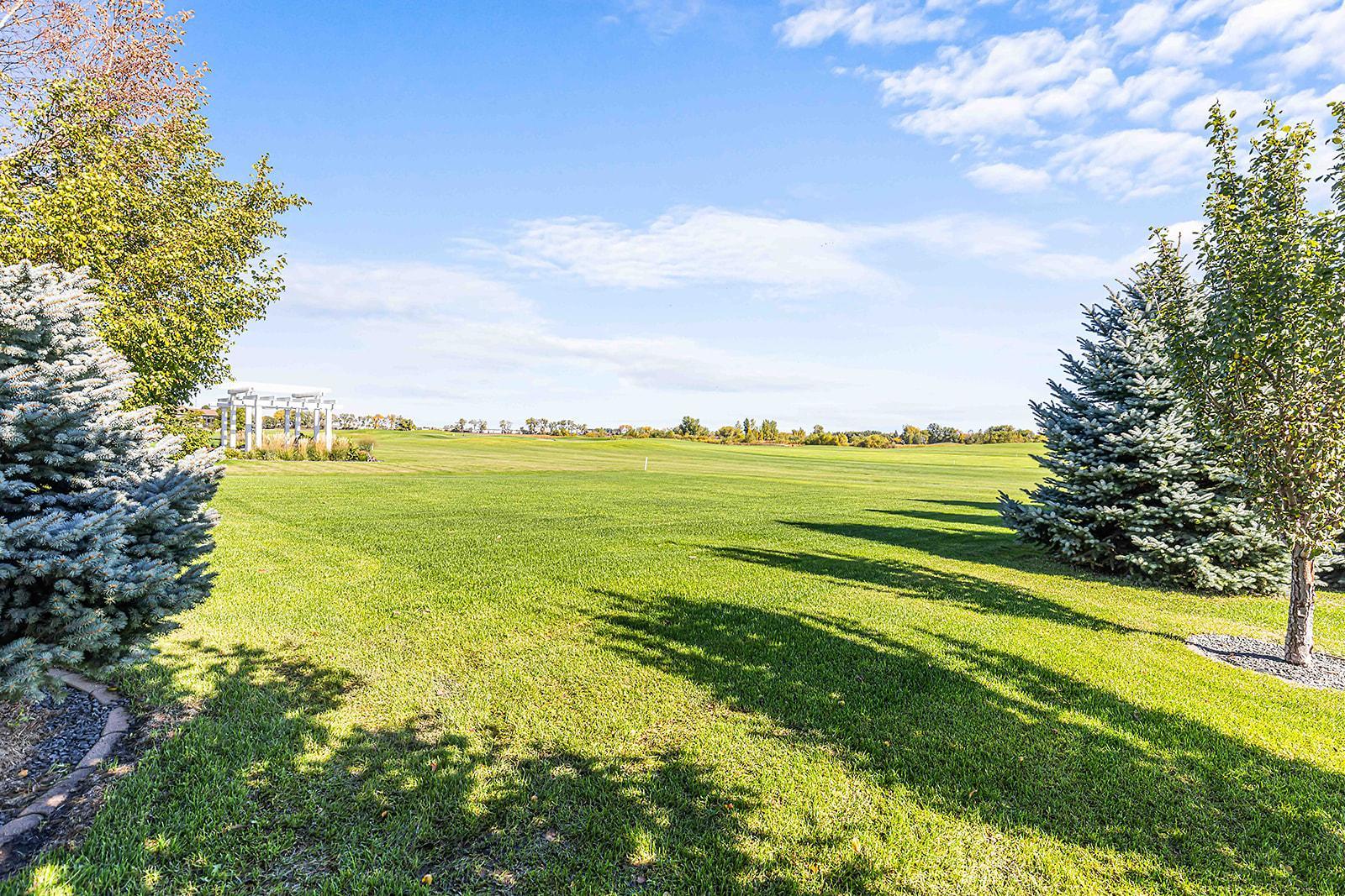 2007 single family home for sale at 812 S 36th Street S in Moorhead, MN — 4 bed, 3 bath (photo 48 of 58)