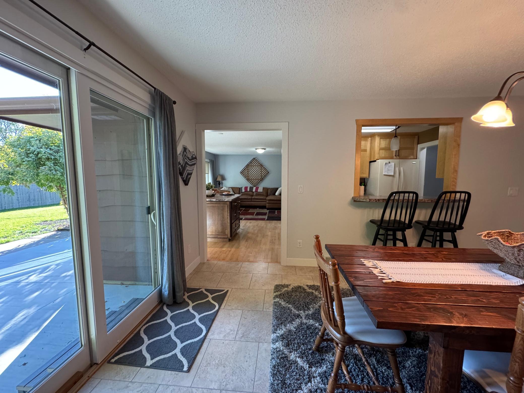 1977 single family home for sale at 101 37th Avenue S in Moorhead, MN — 5 bed, 4 bath (photo 20 of 39)