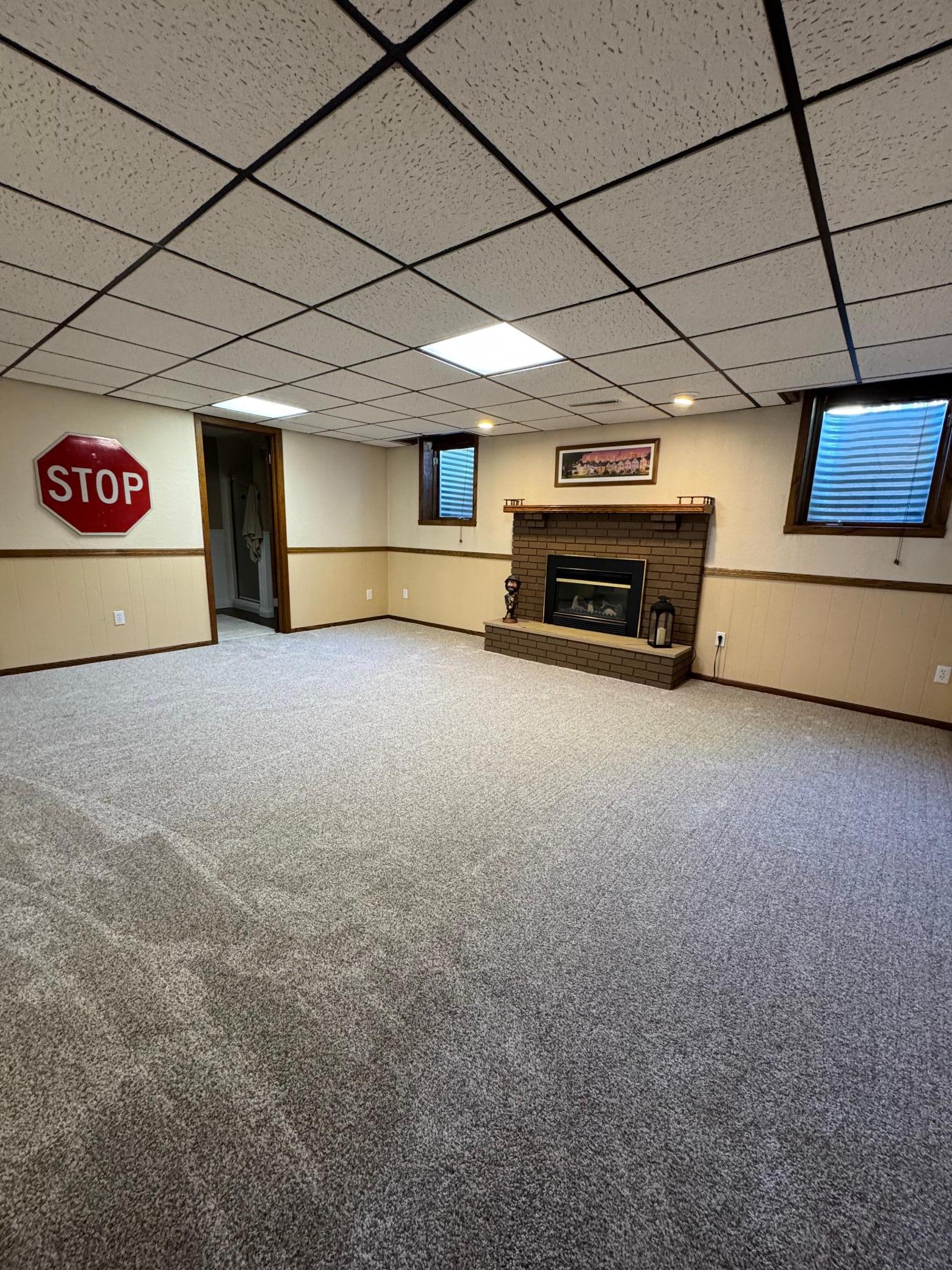 1977 single family home for sale at 101 37th Avenue S in Moorhead, MN — 5 bed, 4 bath (photo 27 of 39)