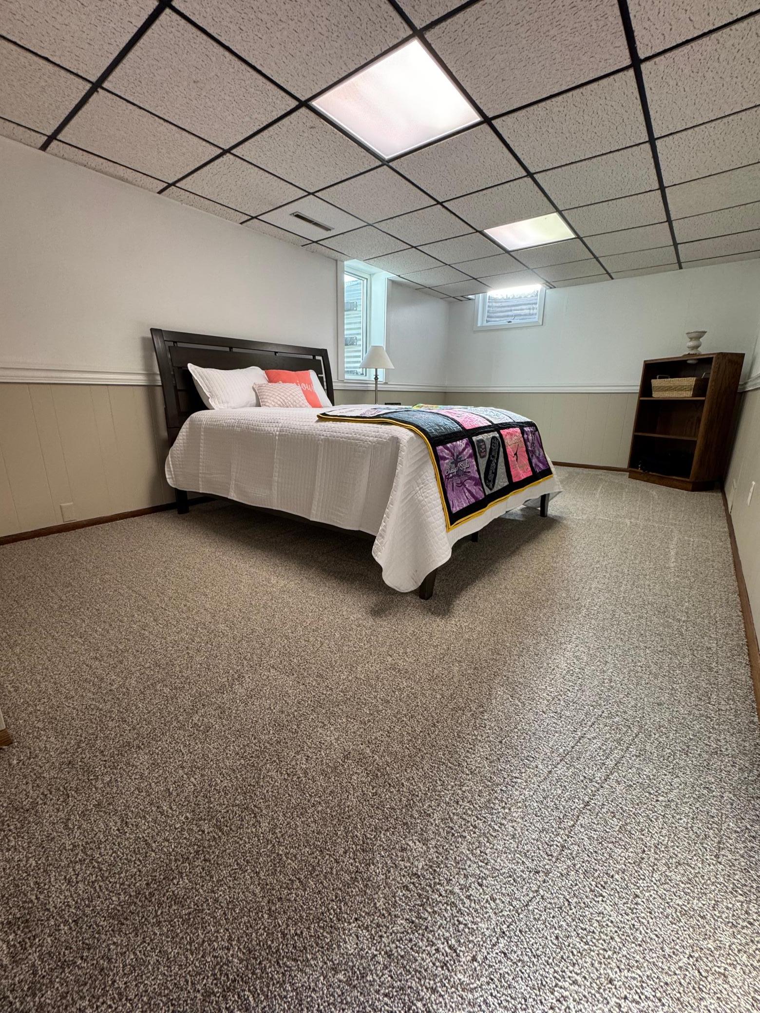 1977 single family home for sale at 101 37th Avenue S in Moorhead, MN — 5 bed, 4 bath (photo 30 of 39)