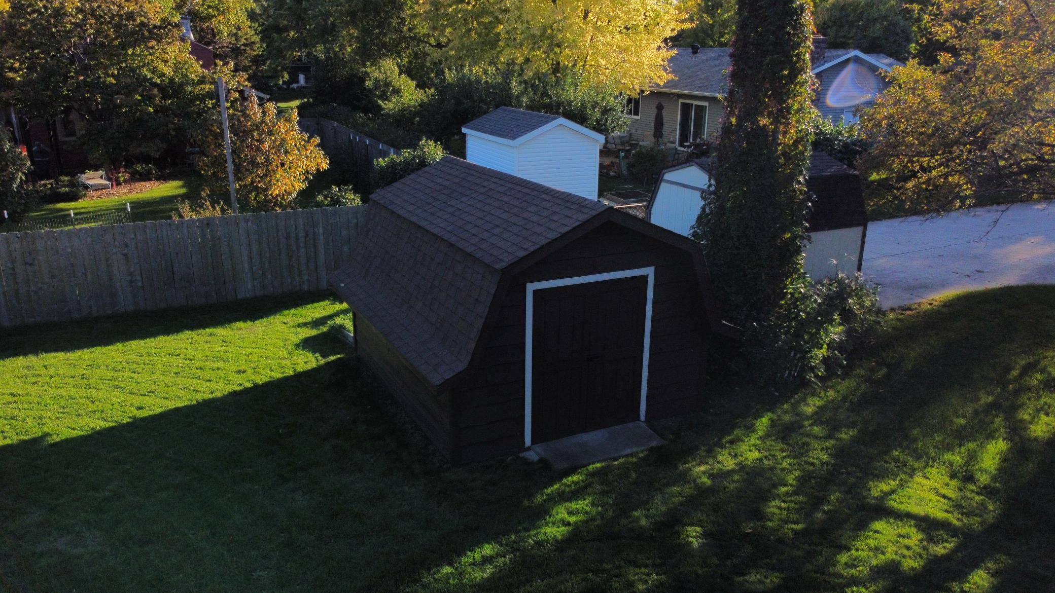 1977 single family home for sale at 101 37th Avenue S in Moorhead, MN — 5 bed, 4 bath (photo 36 of 39)