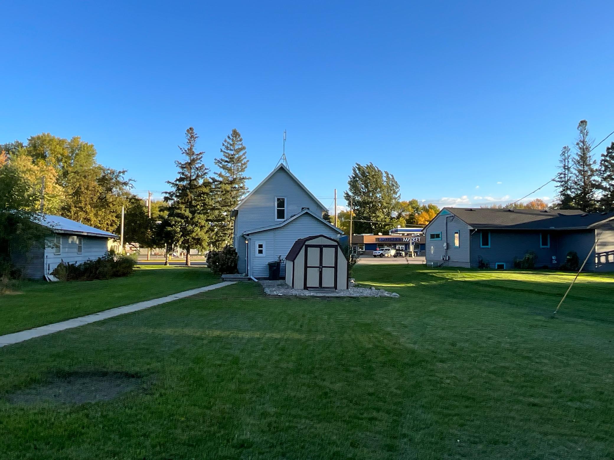 1900 single family home for sale at 309 W Nokomis Street in Osakis, MN — 3 bed, 1 bath (photo 17 of 19)