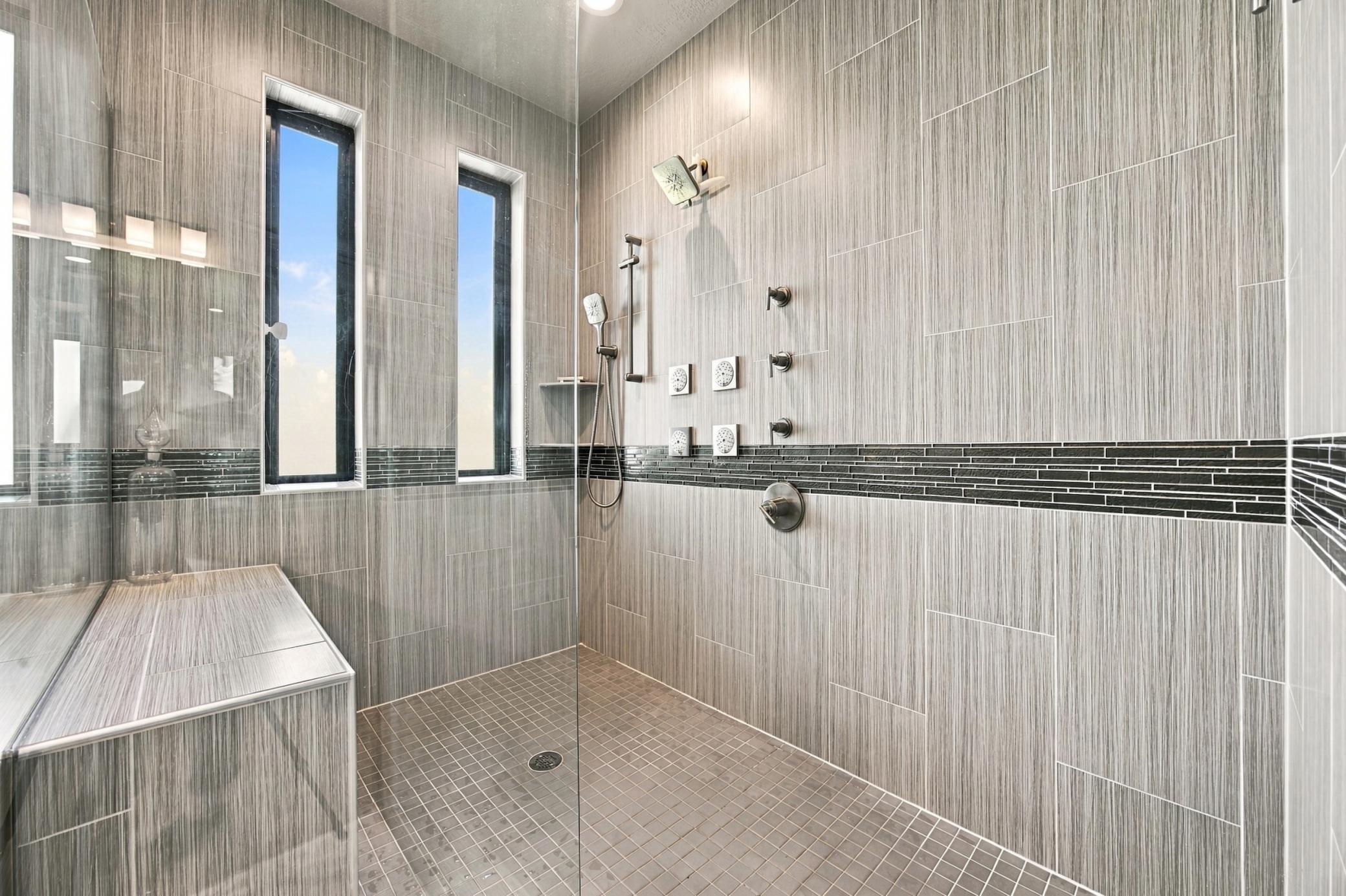 2013 single family home for sale at 1060 49th Terrace W in West Fargo, ND — 7 bed, 5 bath (photo 22 of 57)