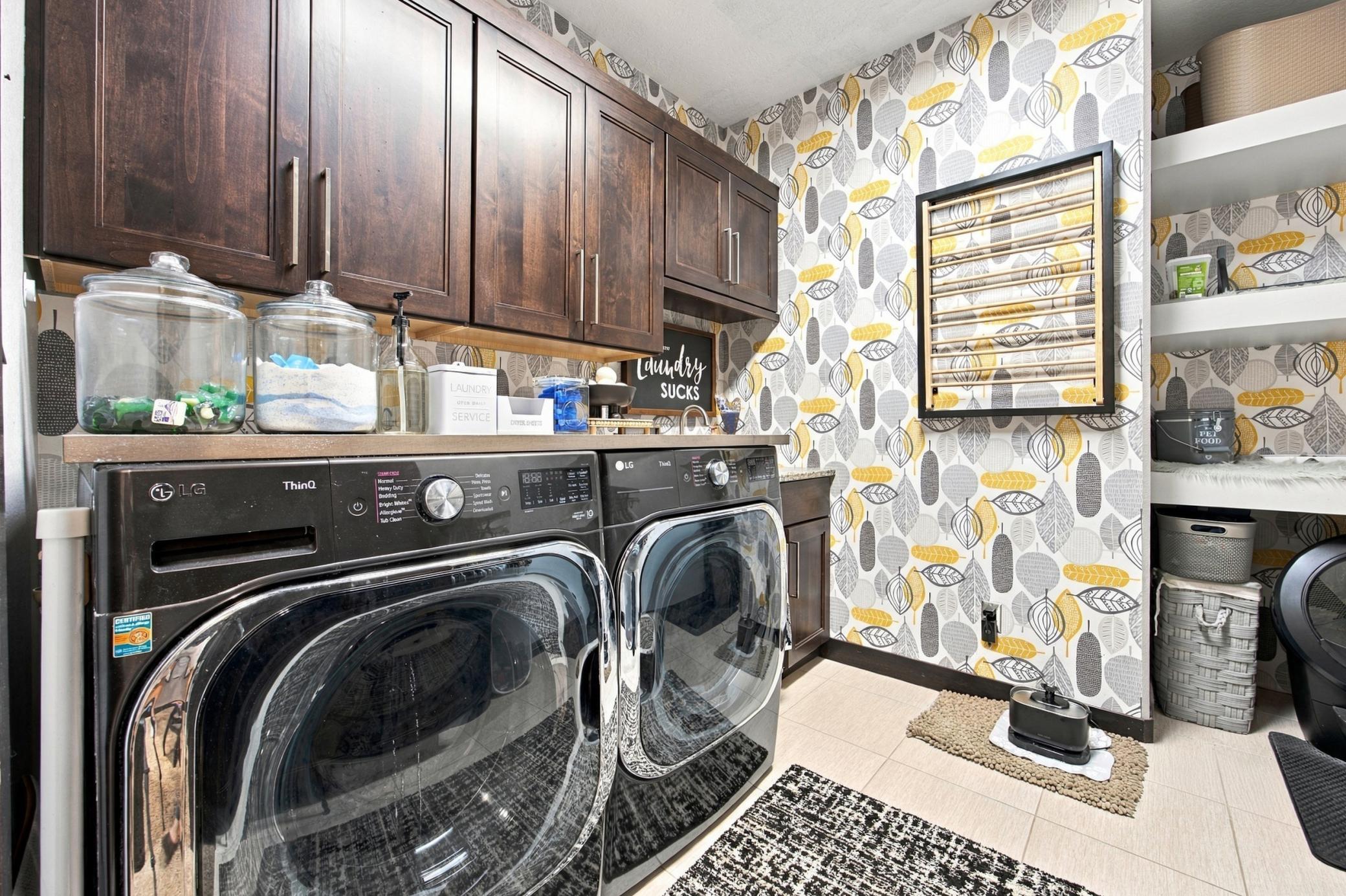 2013 single family home for sale at 1060 49th Terrace W in West Fargo, ND — 7 bed, 5 bath (photo 29 of 57)
