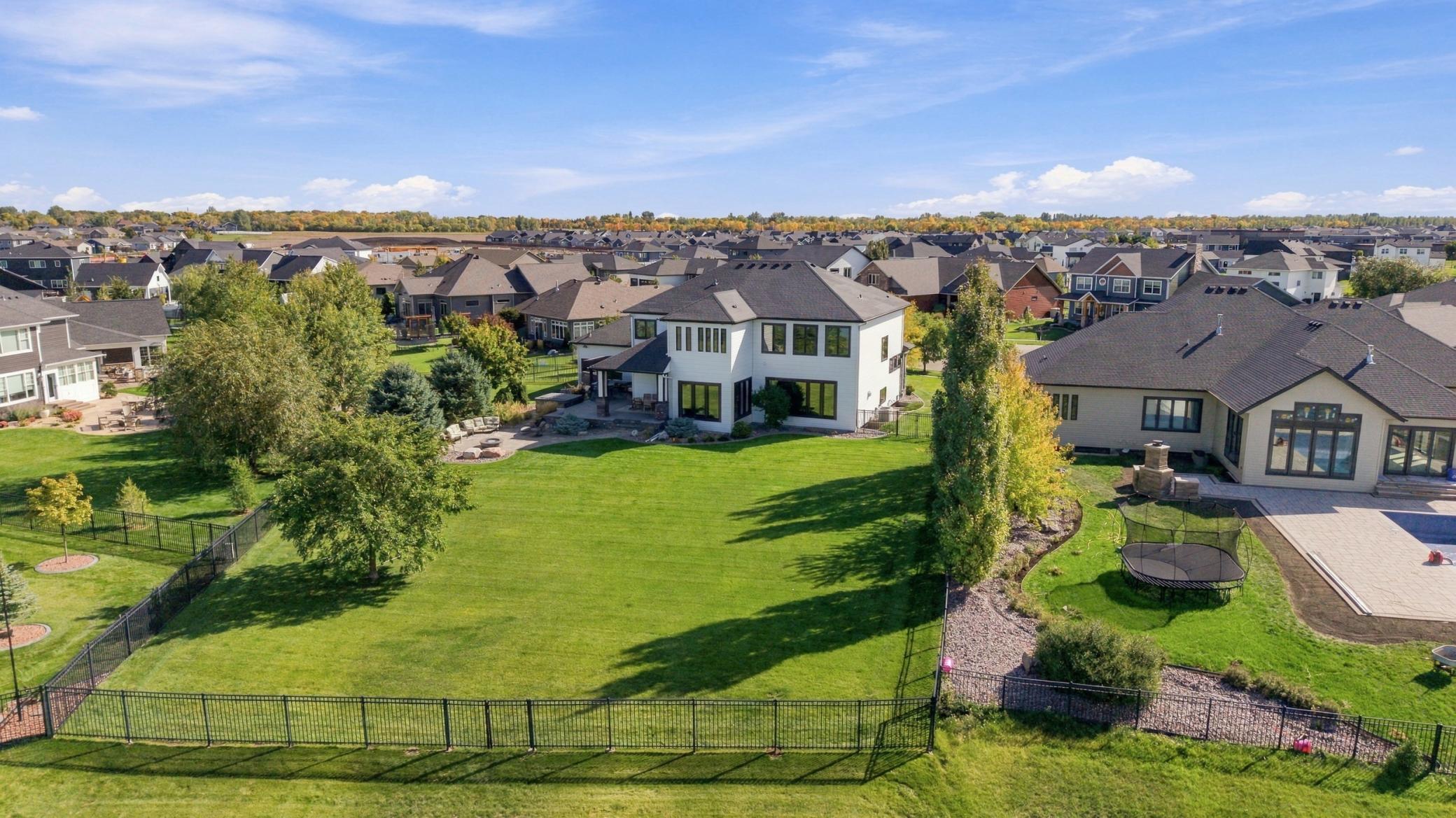 2013 single family home for sale at 1060 49th Terrace W in West Fargo, ND — 7 bed, 5 bath (photo 47 of 57)