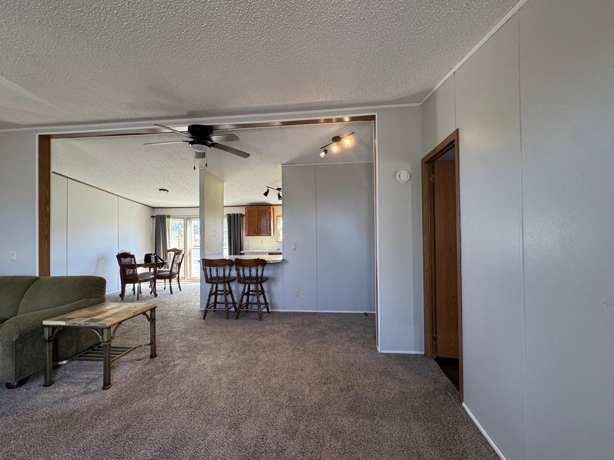 1994 single family home for sale at 3900 Irvine Avenue NW, Unit 722 in Bemidji, MN — 3 bed, 2 bath (photo 2 of 12)