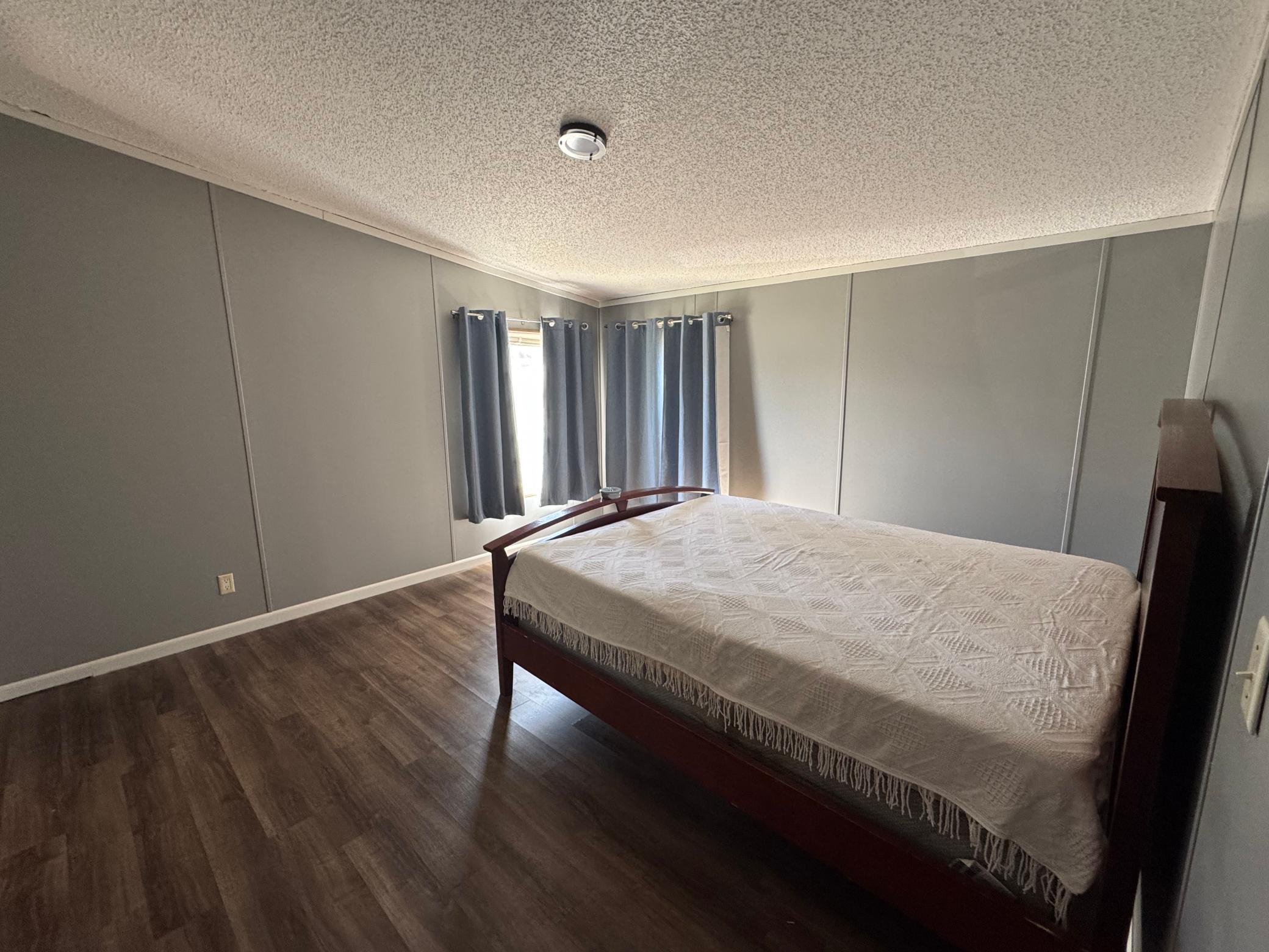 1994 single family home for sale at 3900 Irvine Avenue NW, Unit 722 in Bemidji, MN — 3 bed, 2 bath (photo 8 of 12)