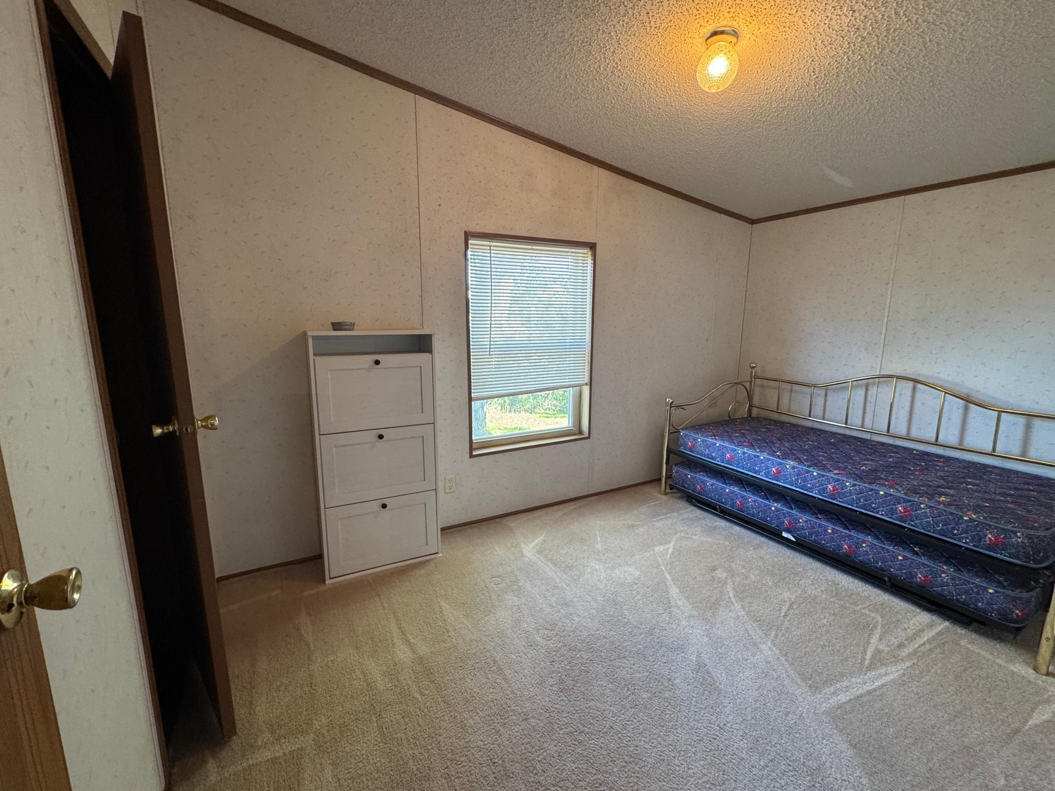 1994 single family home for sale at 3900 Irvine Avenue NW, Unit 722 in Bemidji, MN — 3 bed, 2 bath (photo 10 of 12)