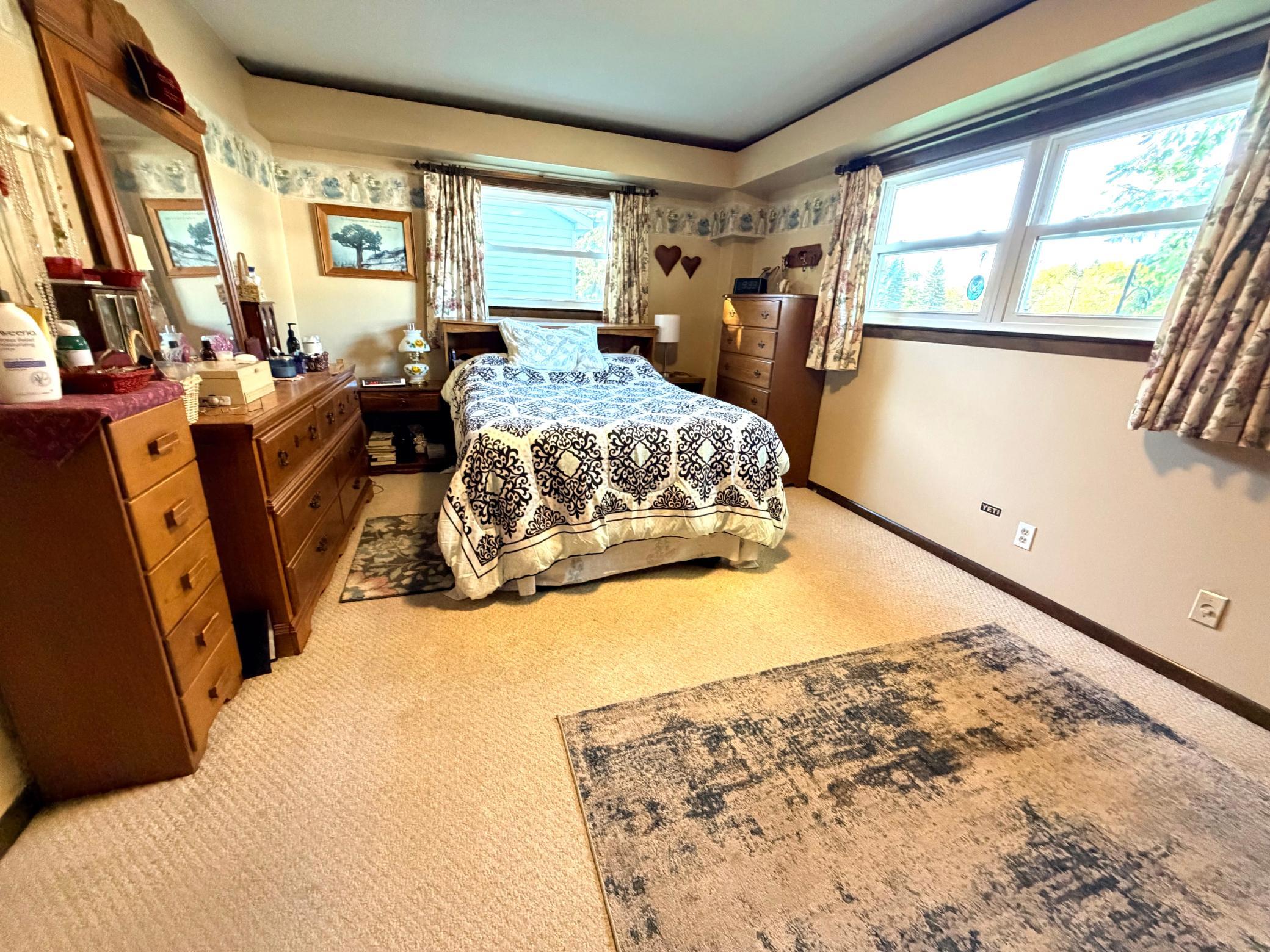 1969 single family home for sale at 1318 Sunny Street in Crookston, MN — 2 bed, 2 bath (photo 17 of 33)