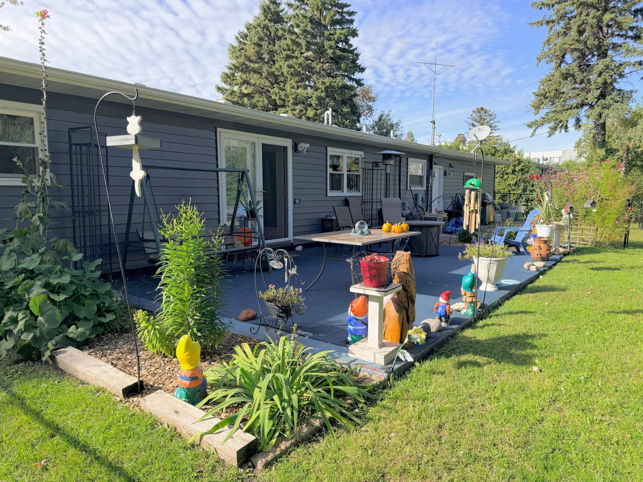 1969 single family home for sale at 1318 Sunny Street in Crookston, MN — 2 bed, 2 bath (photo 27 of 33)