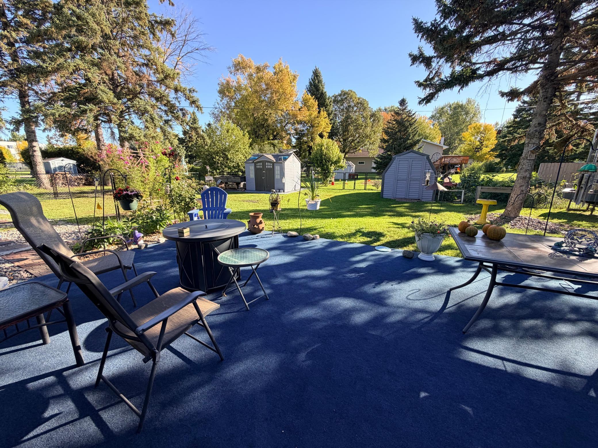 1969 single family home for sale at 1318 Sunny Street in Crookston, MN — 2 bed, 2 bath (photo 4 of 33)