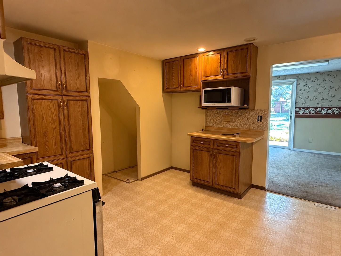 1970 single family home for sale at 9801 Wildwood Road NE in Bemidji, MN — 2 bed, 2 bath (photo 12 of 37)