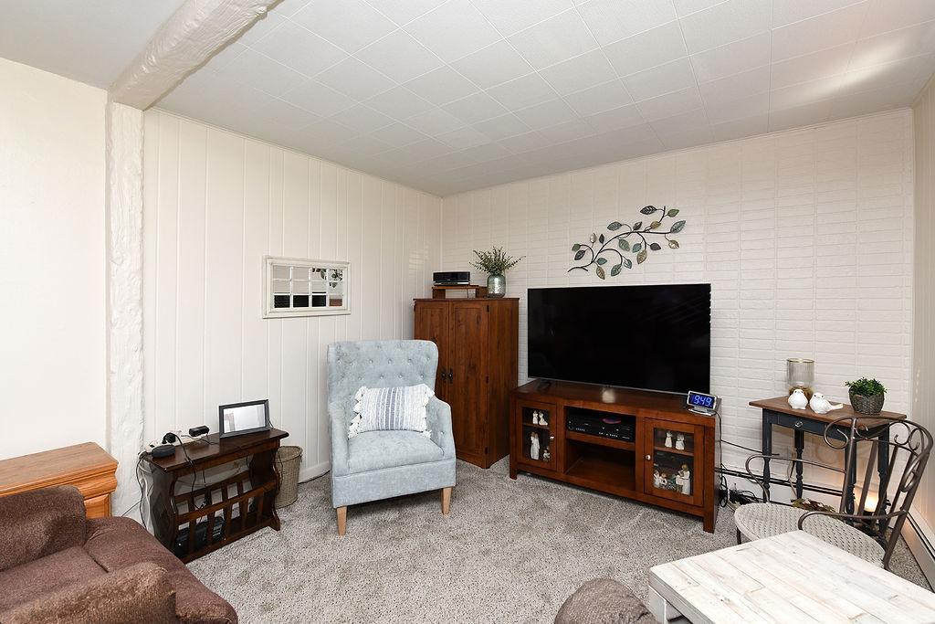 1930 single family home for sale at 309 1st Avenue E in Abercrombie, ND — 3 bed, 1 bath (photo 18 of 34)