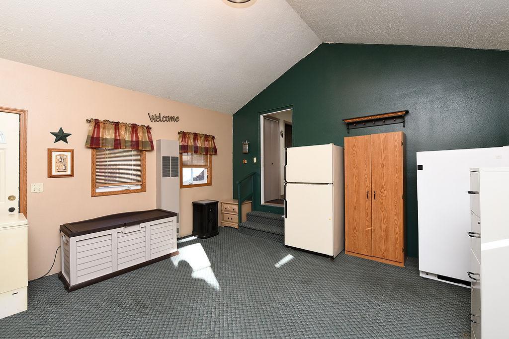 1930 single family home for sale at 309 1st Avenue E in Abercrombie, ND — 3 bed, 1 bath (photo 19 of 34)