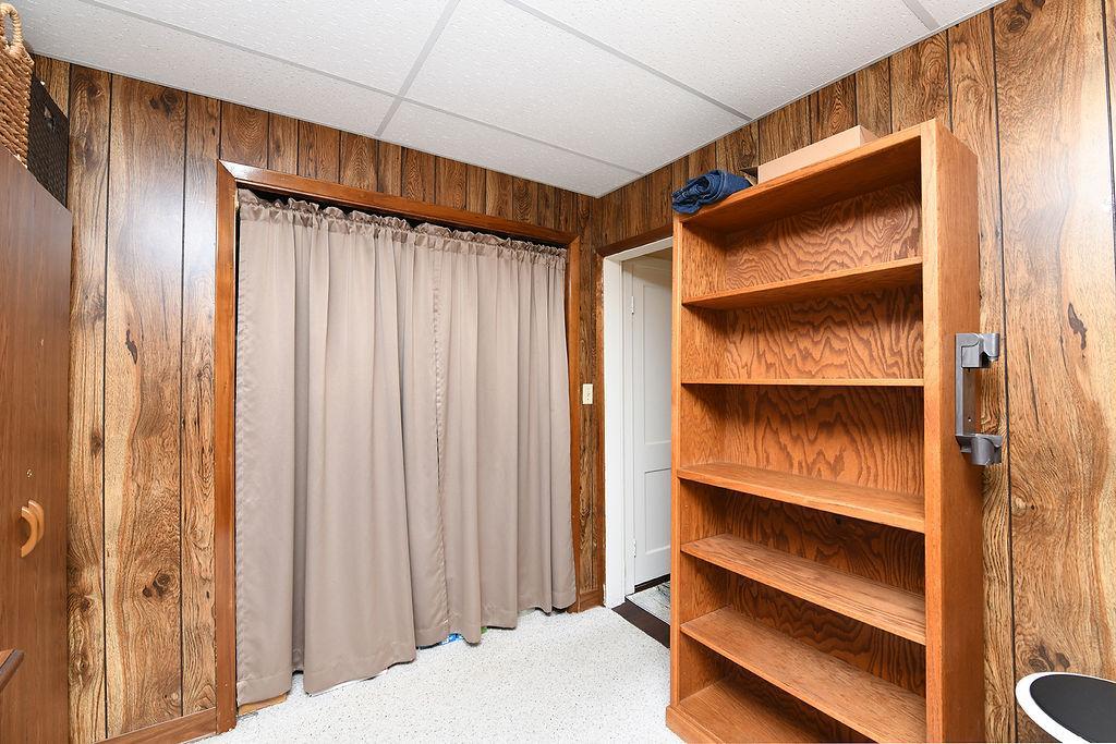 1930 single family home for sale at 309 1st Avenue E in Abercrombie, ND — 3 bed, 1 bath (photo 32 of 34)