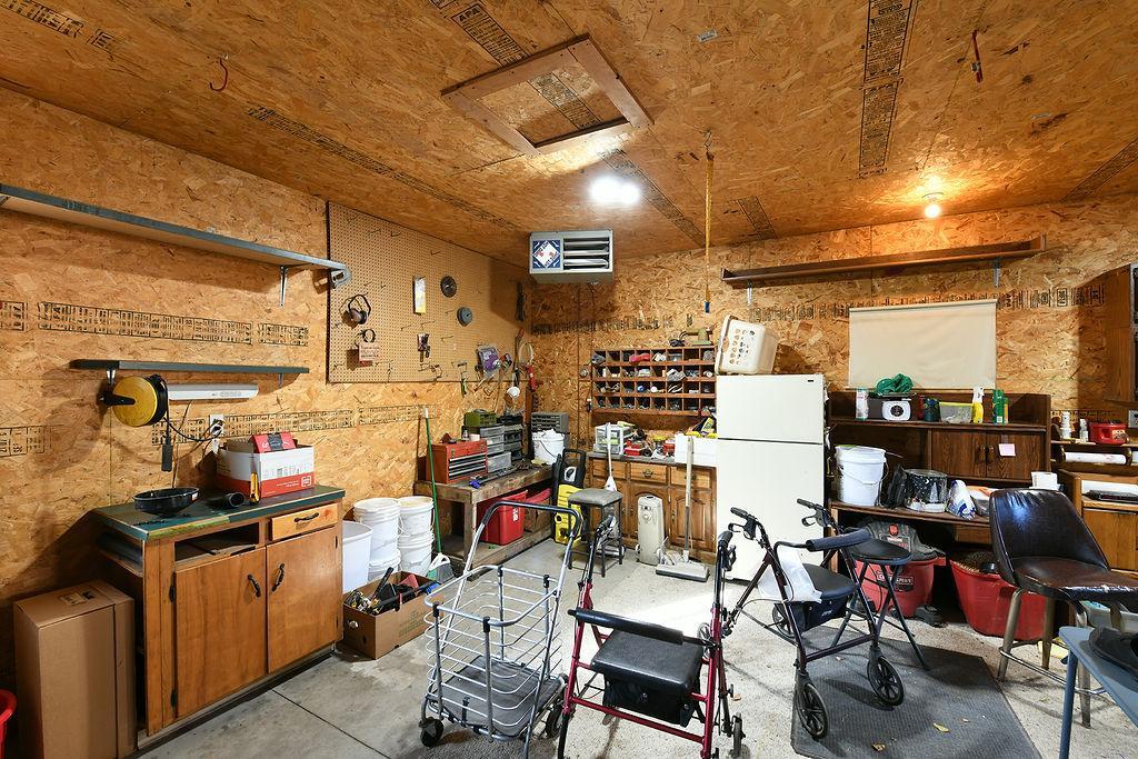 1930 single family home for sale at 309 1st Avenue E in Abercrombie, ND — 3 bed, 1 bath (photo 34 of 34)