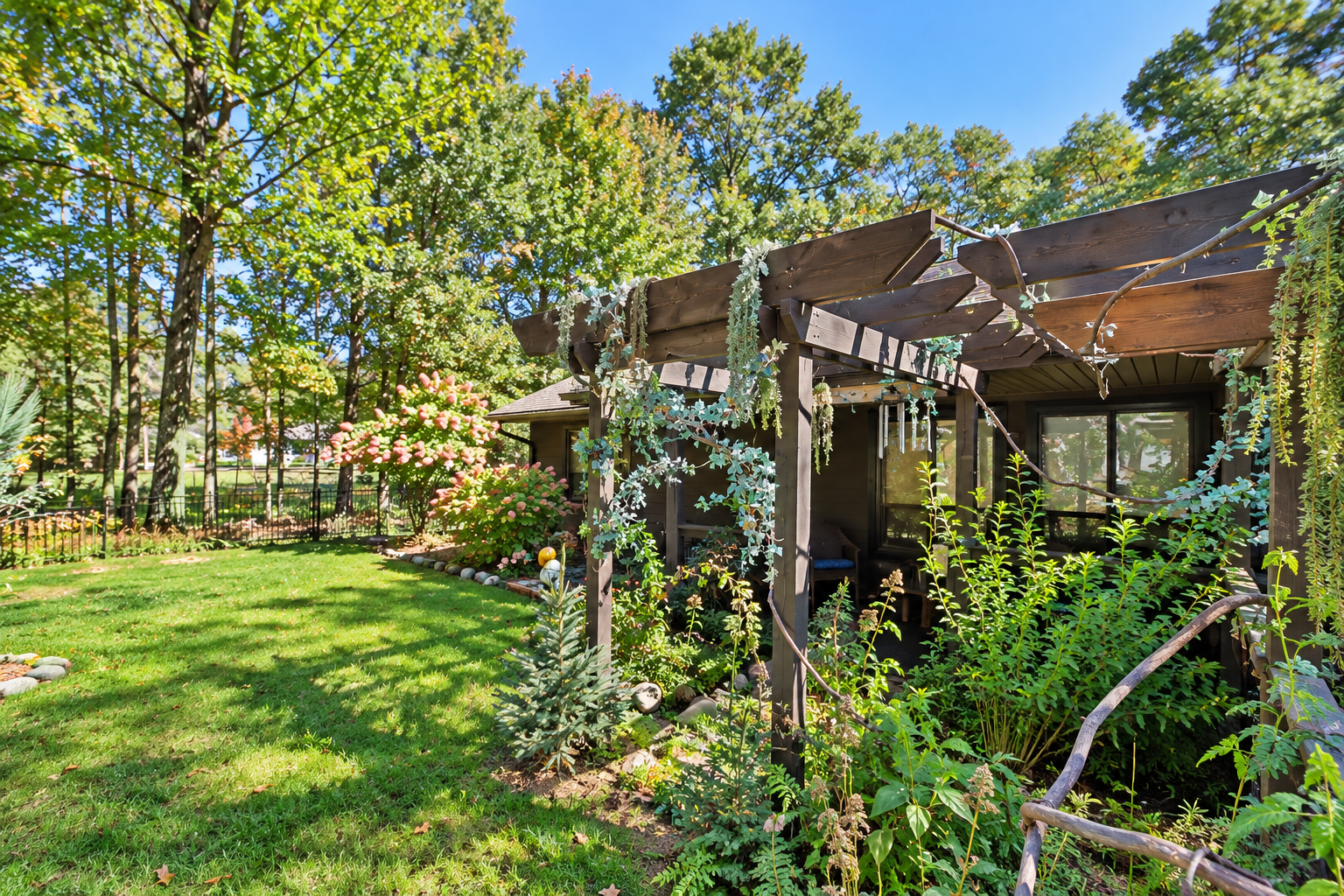 2013 single family home for sale at 33726 Vista Drive in Crosslake, MN — 3 bed, 2 bath (photo 41 of 48)
