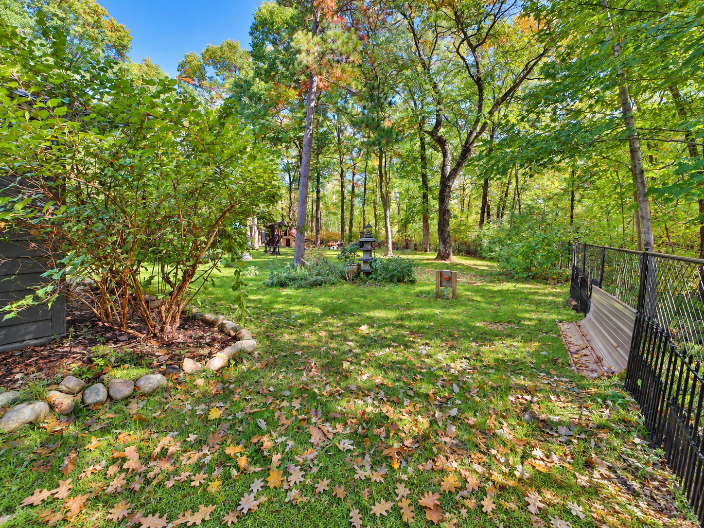 2013 single family home for sale at 33726 Vista Drive in Crosslake, MN — 3 bed, 2 bath (photo 46 of 48)