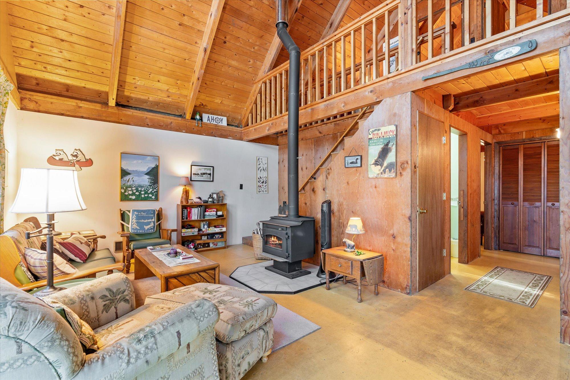 1969 single family home for sale at 37148 Milinda Shores Road in Crosslake, MN — 4 bed, 1 bath (photo 12 of 51)