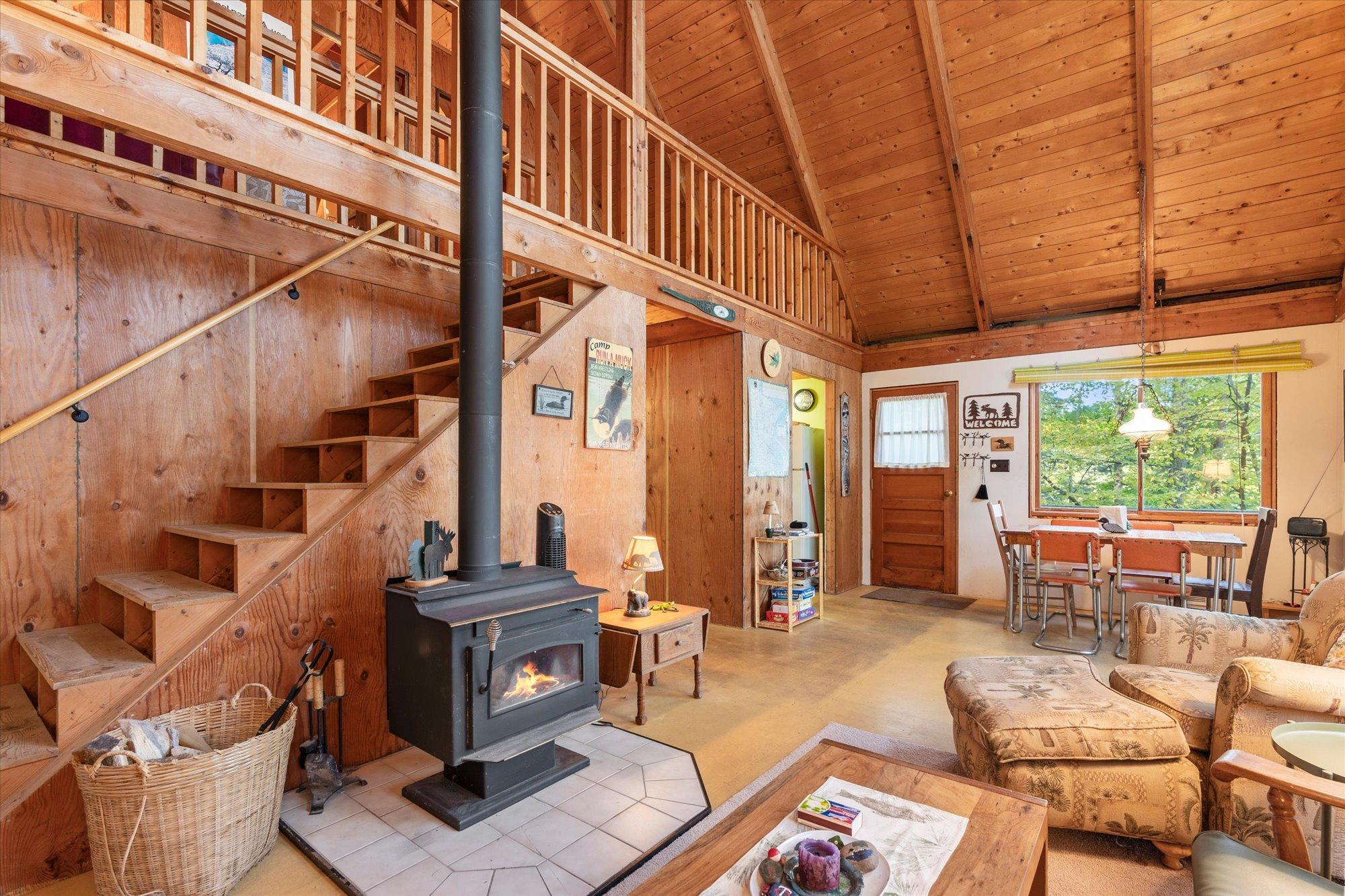1969 single family home for sale at 37148 Milinda Shores Road in Crosslake, MN — 4 bed, 1 bath (photo 19 of 51)