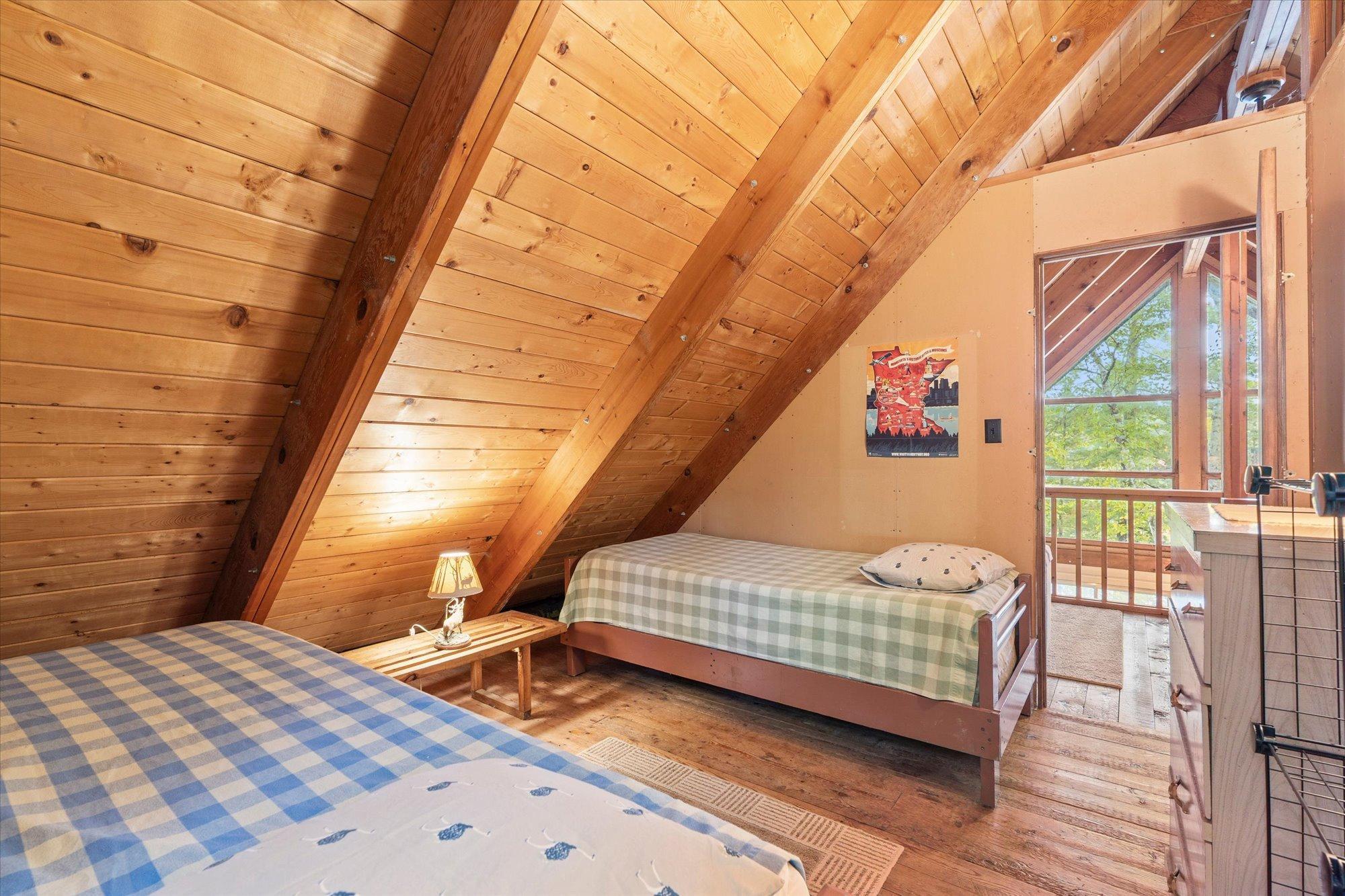1969 single family home for sale at 37148 Milinda Shores Road in Crosslake, MN — 4 bed, 1 bath (photo 23 of 51)