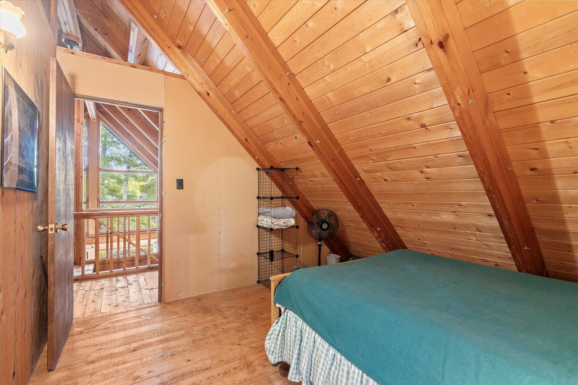 1969 single family home for sale at 37148 Milinda Shores Road in Crosslake, MN — 4 bed, 1 bath (photo 26 of 51)