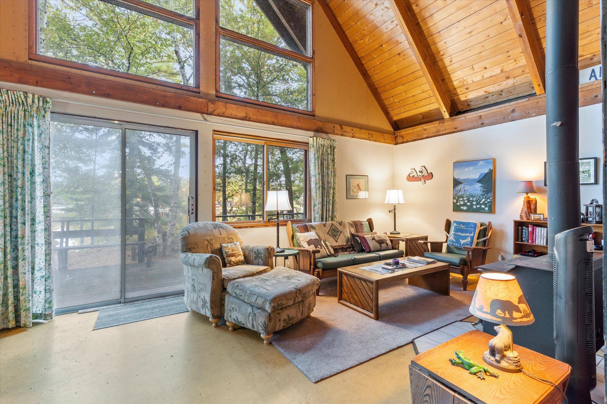 1969 single family home for sale at 37148 Milinda Shores Road in Crosslake, MN — 4 bed, 1 bath (photo 4 of 51)