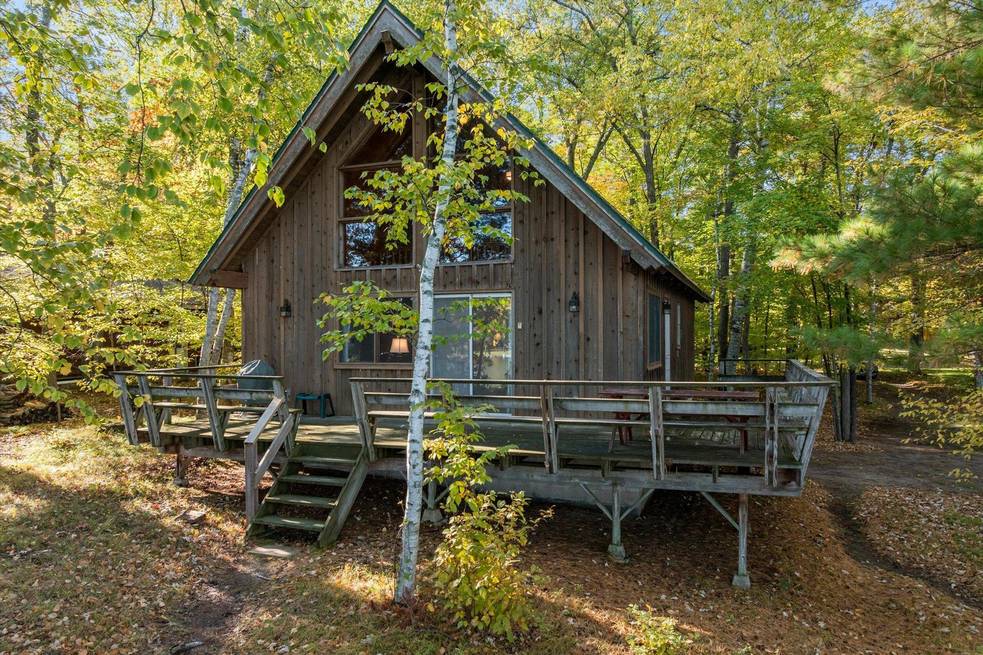 1969 single family home for sale at 37148 Milinda Shores Road in Crosslake, MN — 4 bed, 1 bath (photo 38 of 51)