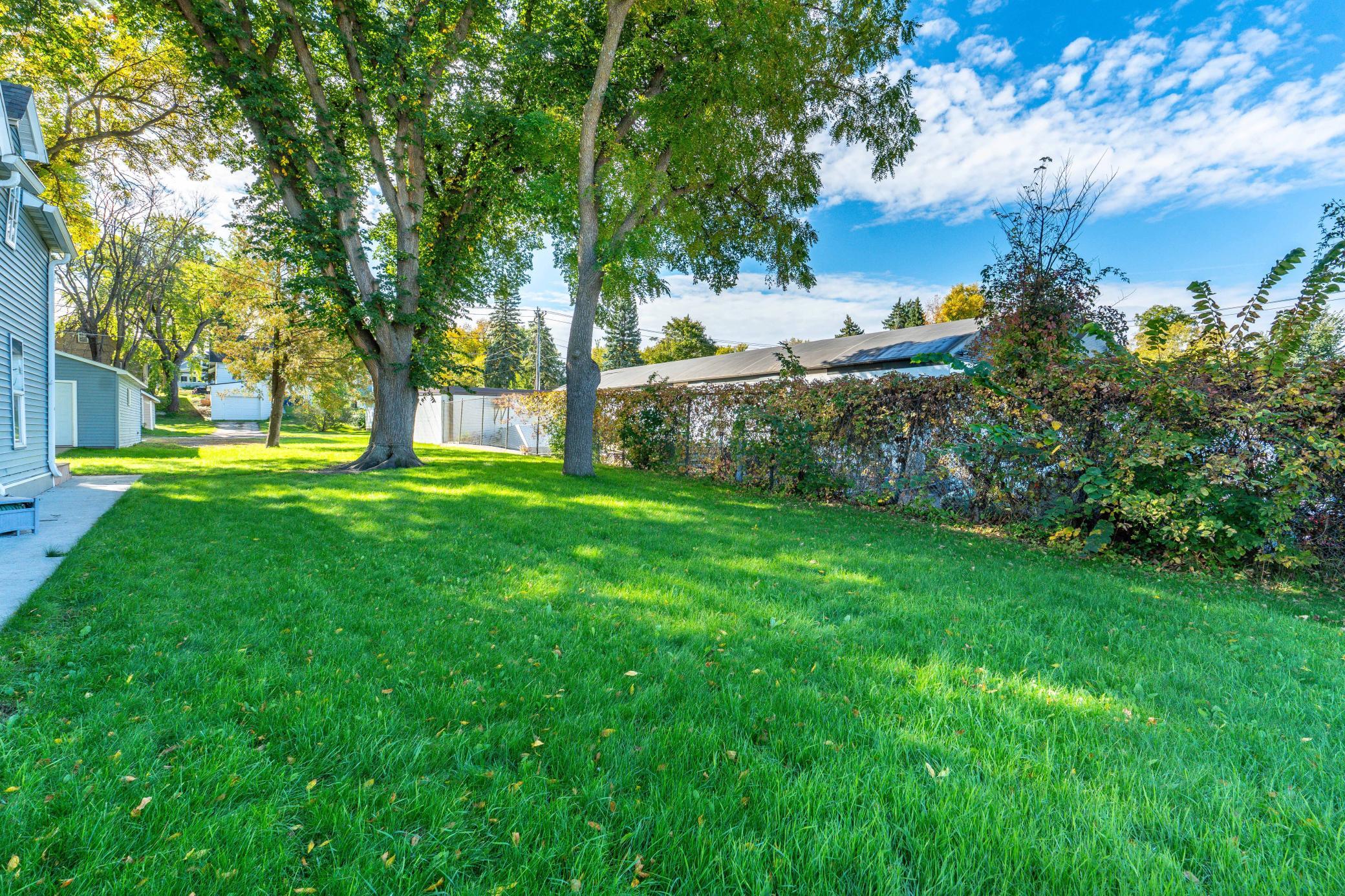 1895 single family home for sale at 514 E Hampden Avenue in Fergus Falls, MN — 3 bed, 2 bath (photo 17 of 63)