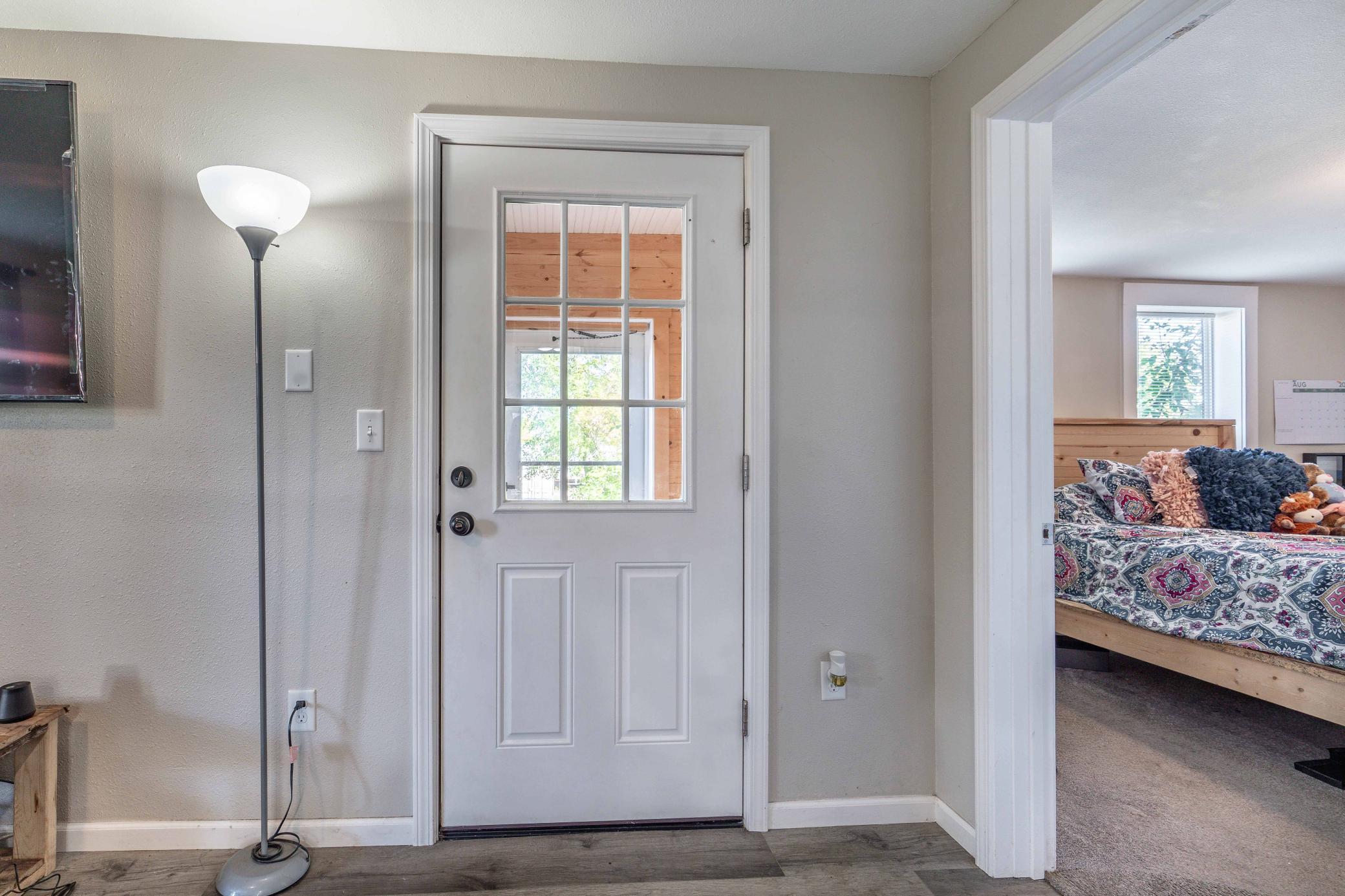 1895 single family home for sale at 514 E Hampden Avenue in Fergus Falls, MN — 3 bed, 2 bath (photo 21 of 63)