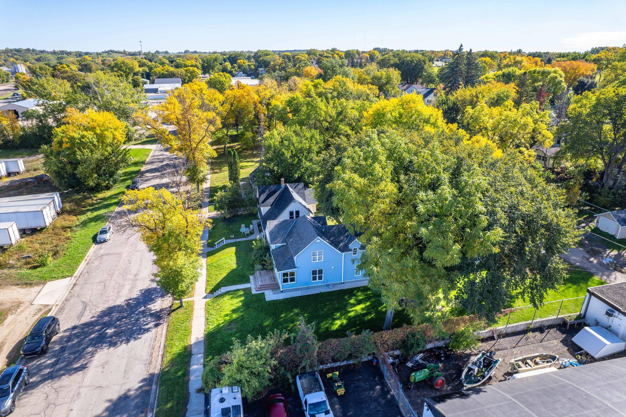 1895 single family home for sale at 514 E Hampden Avenue in Fergus Falls, MN — 3 bed, 2 bath (photo 56 of 63)