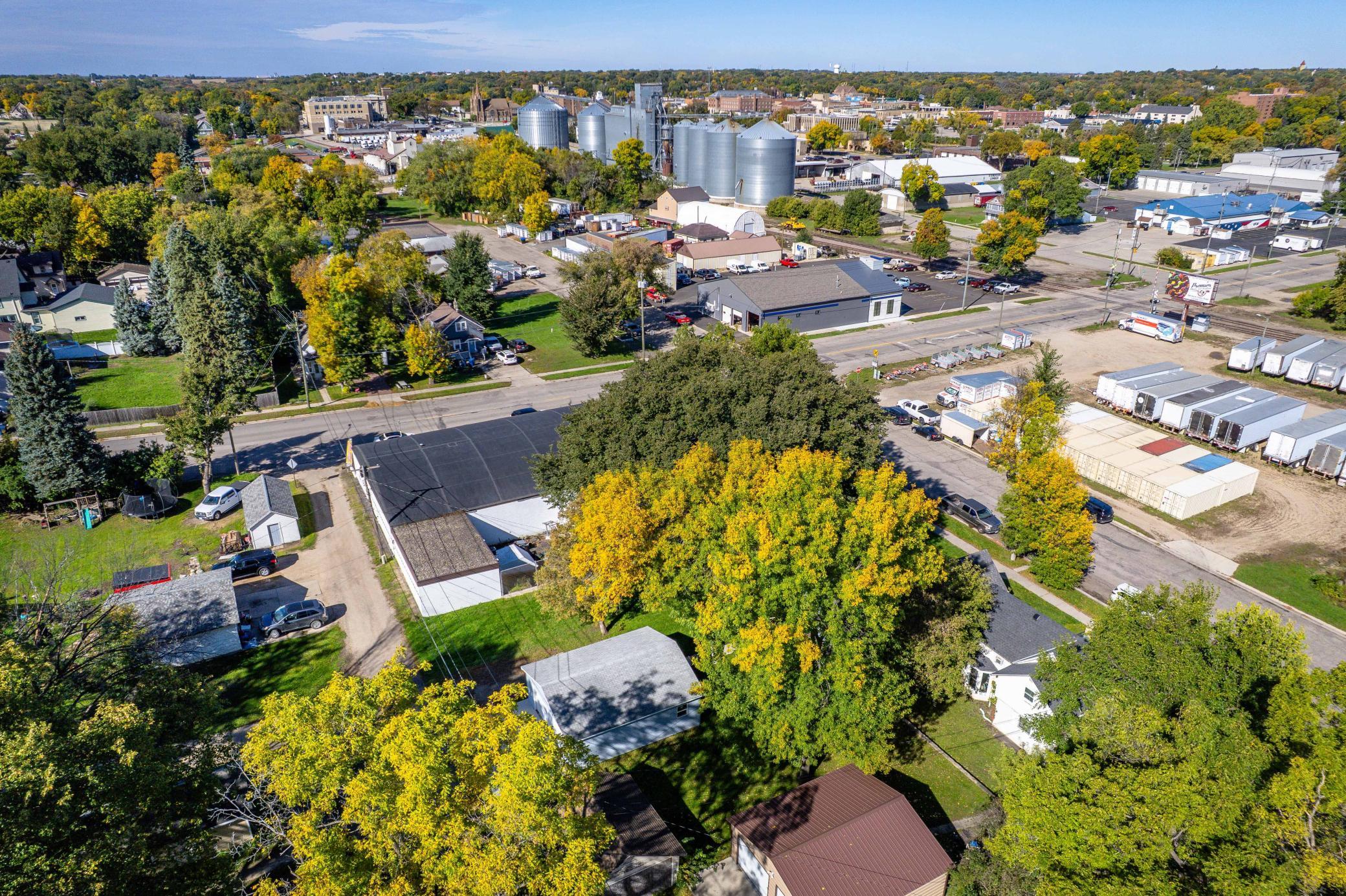 1895 single family home for sale at 514 E Hampden Avenue in Fergus Falls, MN — 3 bed, 2 bath (photo 60 of 63)