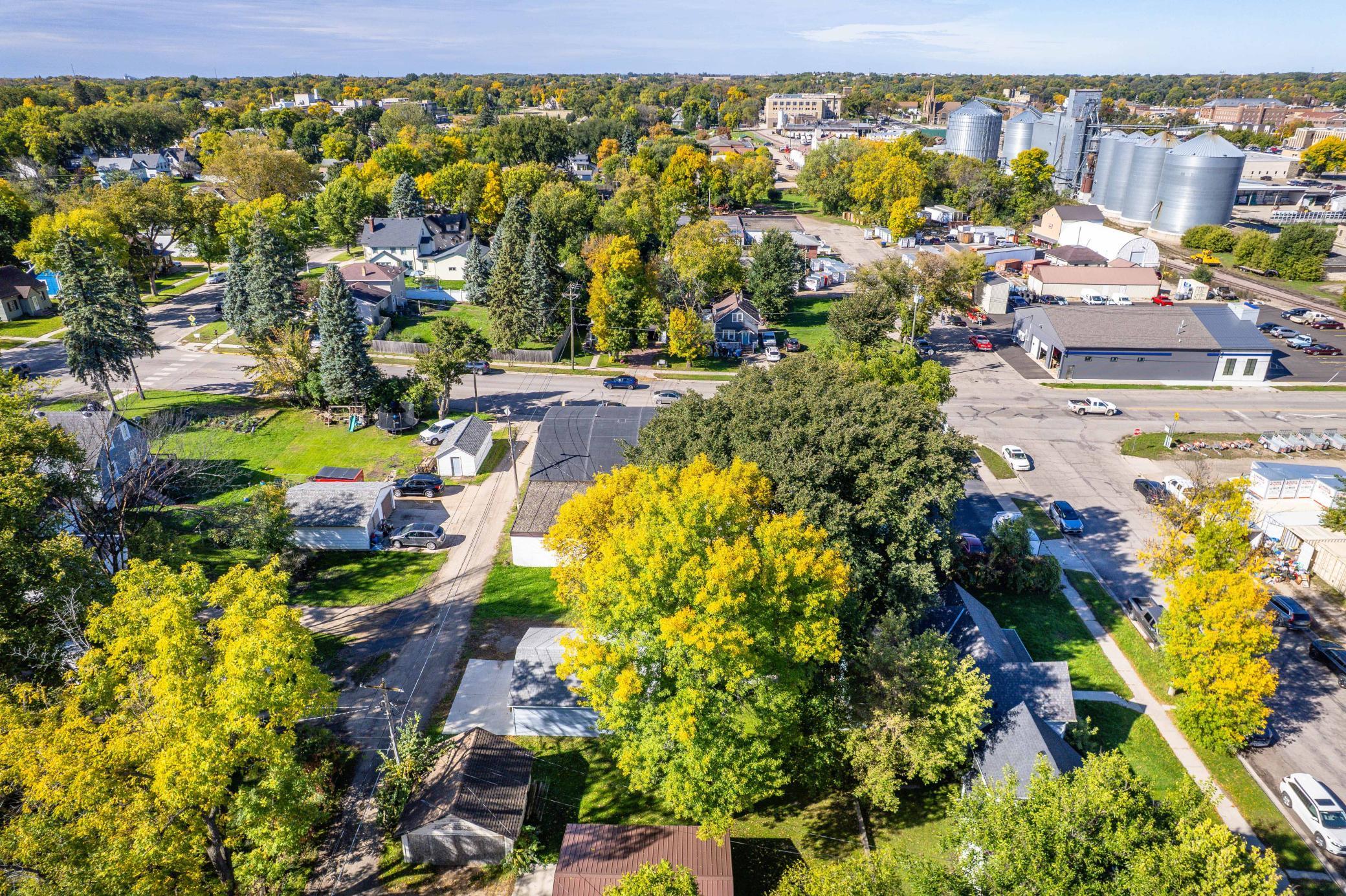 1895 single family home for sale at 514 E Hampden Avenue in Fergus Falls, MN — 3 bed, 2 bath (photo 61 of 63)