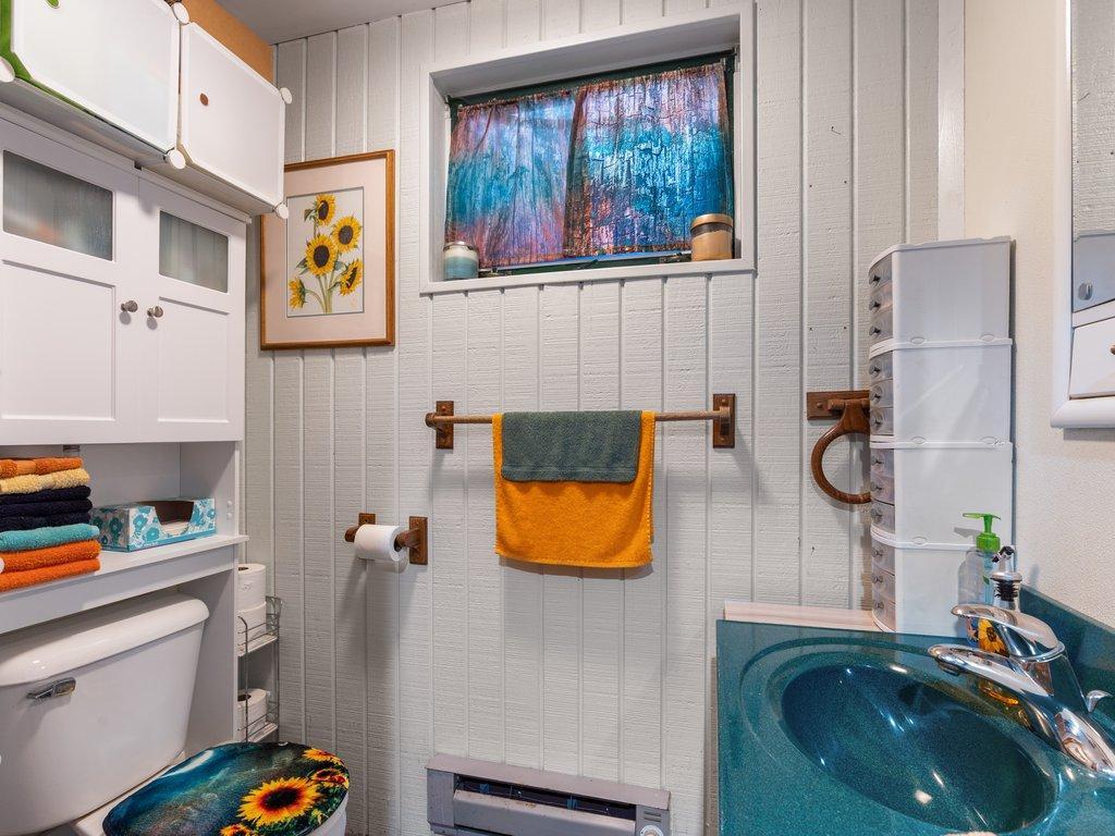 1980 single family home for sale at 17439 Delta Street in Nevis, MN — 3 bed, 2 bath (photo 15 of 45)