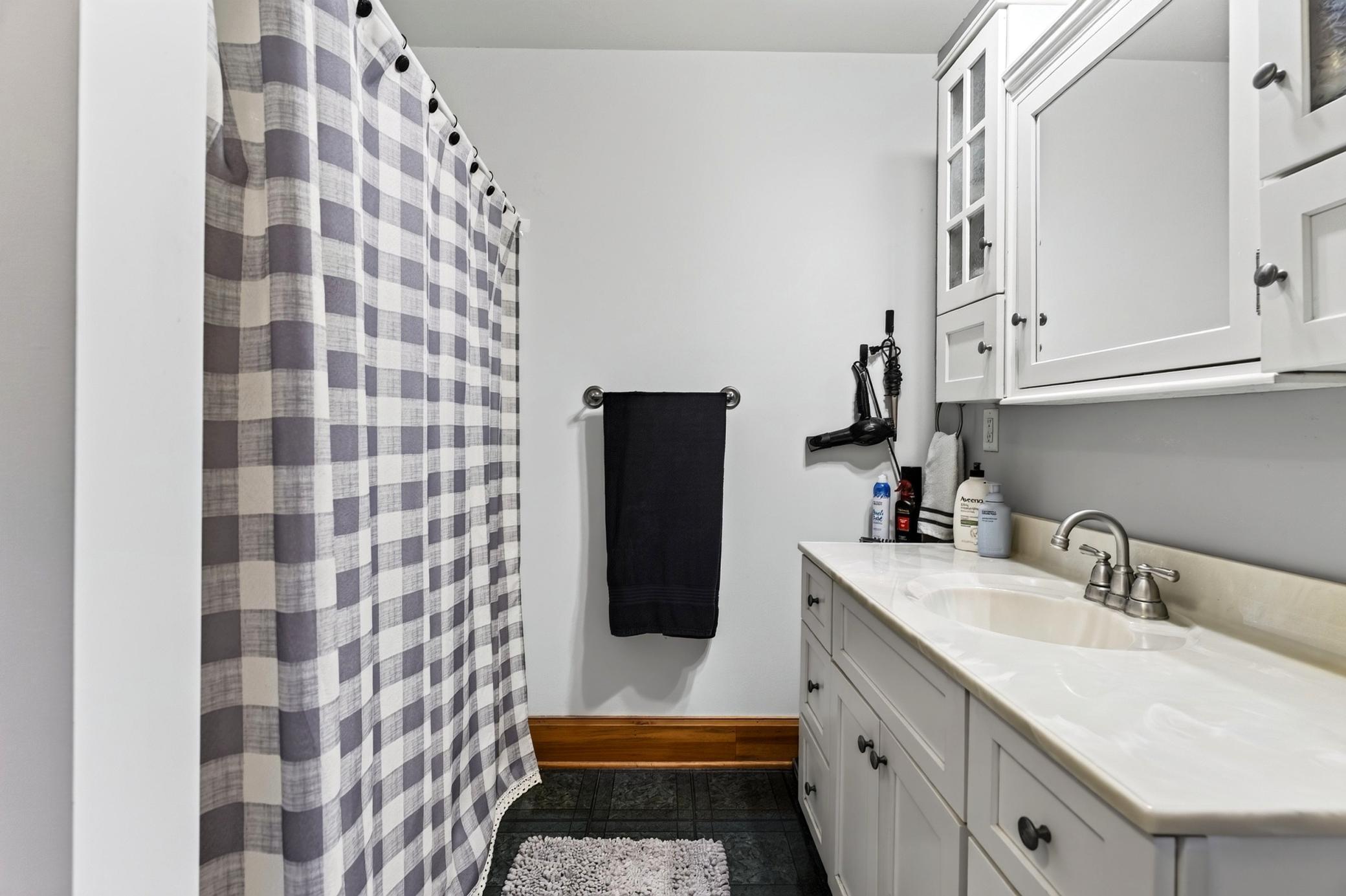 2005 single family home for sale at 136 1st Street in Ironton, MN — 3 bed, 4 bath (photo 19 of 35)