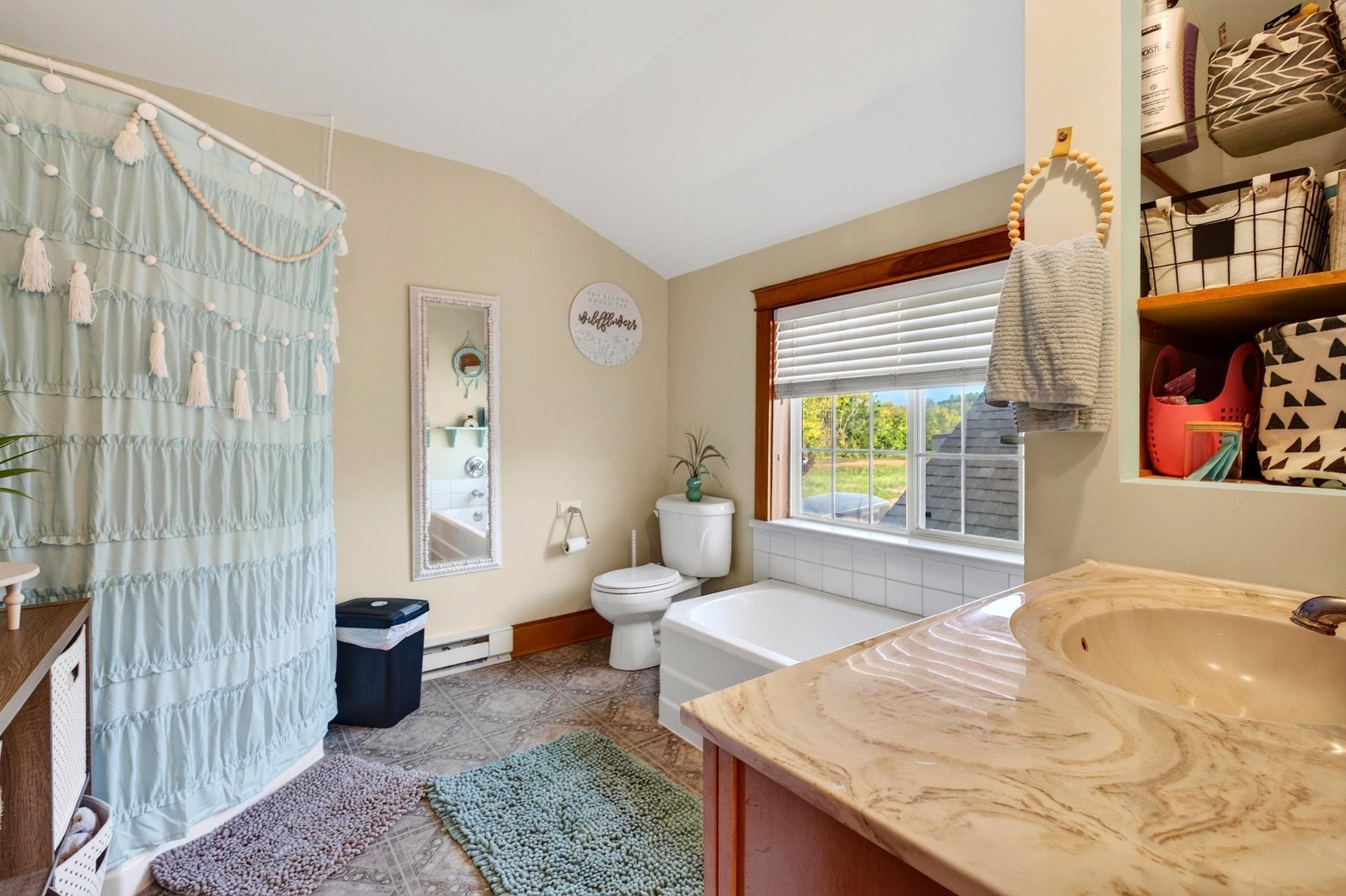 2005 single family home for sale at 136 1st Street in Ironton, MN — 3 bed, 4 bath (photo 21 of 35)