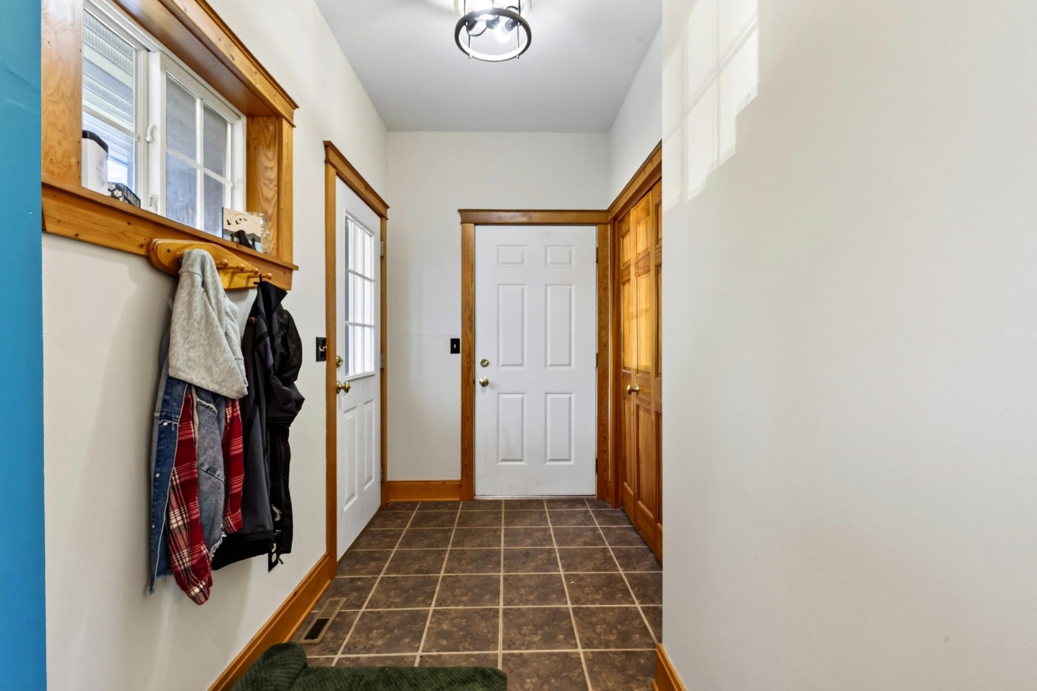 2005 single family home for sale at 136 1st Street in Ironton, MN — 3 bed, 4 bath (photo 27 of 35)
