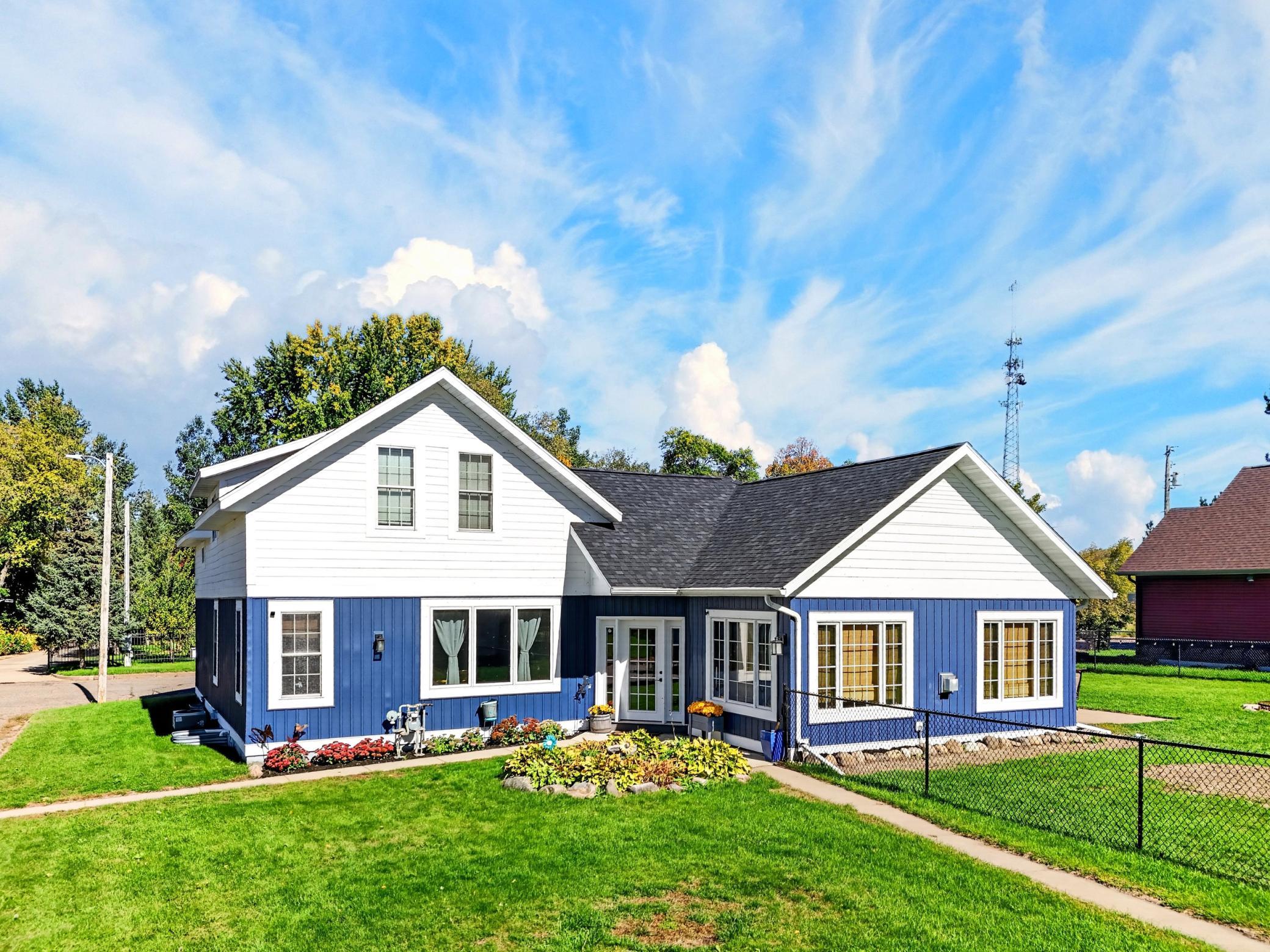 2005 single family home for sale at 136 1st Street in Ironton, MN — 3 bed, 4 bath (photo 28 of 35)