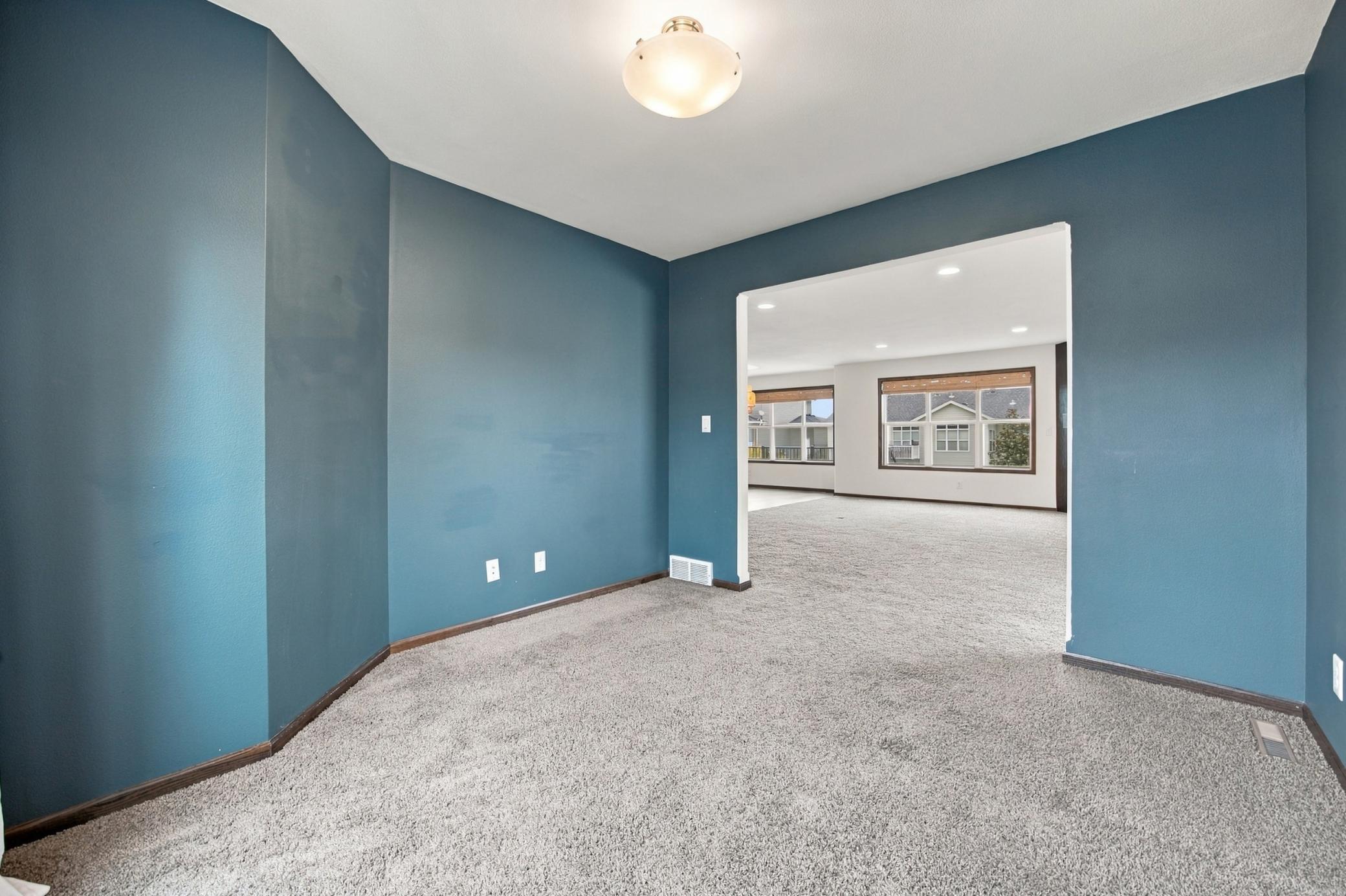 2014 single family home for sale at 3645 6th Street E in West Fargo, ND — 4 bed, 3 bath (photo 11 of 52)