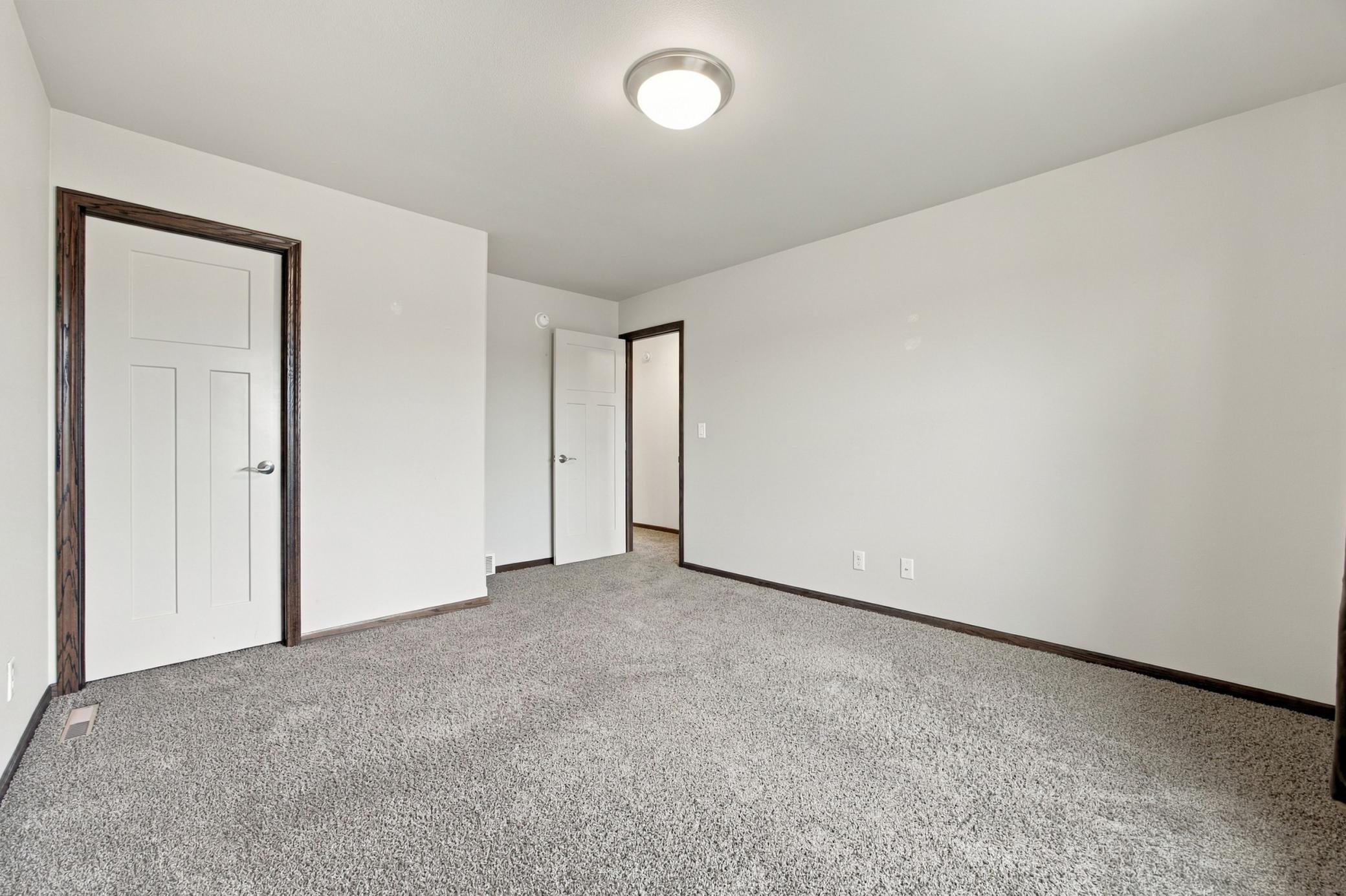 2014 single family home for sale at 3645 6th Street E in West Fargo, ND — 4 bed, 3 bath (photo 27 of 52)