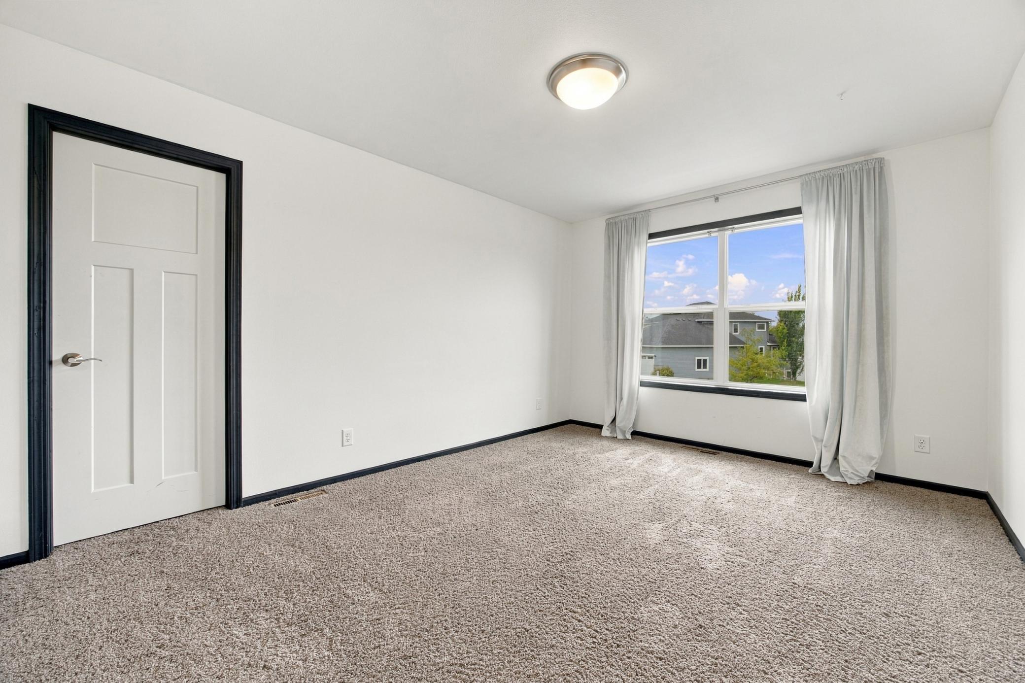2014 single family home for sale at 3645 6th Street E in West Fargo, ND — 4 bed, 3 bath (photo 34 of 52)