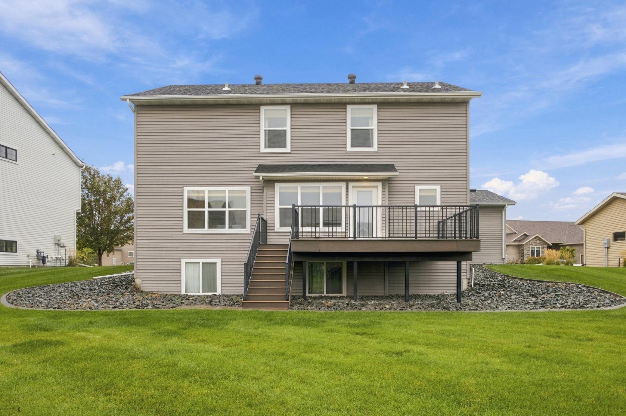 2014 single family home for sale at 3645 6th Street E in West Fargo, ND — 4 bed, 3 bath (photo 48 of 52)