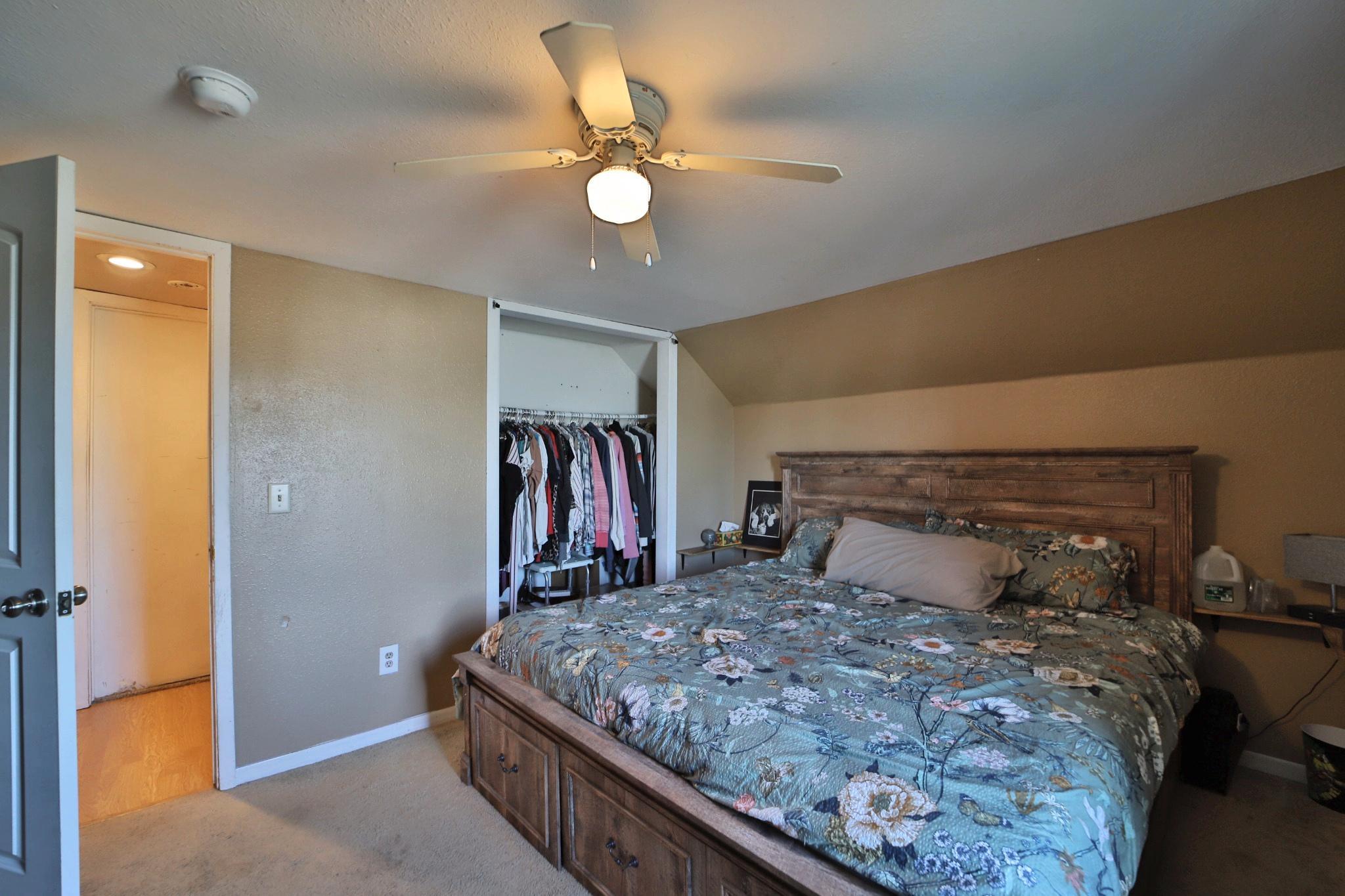 1890 single family home for sale at 502 Wisconsin Avenue SE in Staples, MN — 2 bed, 1 bath (photo 12 of 27)