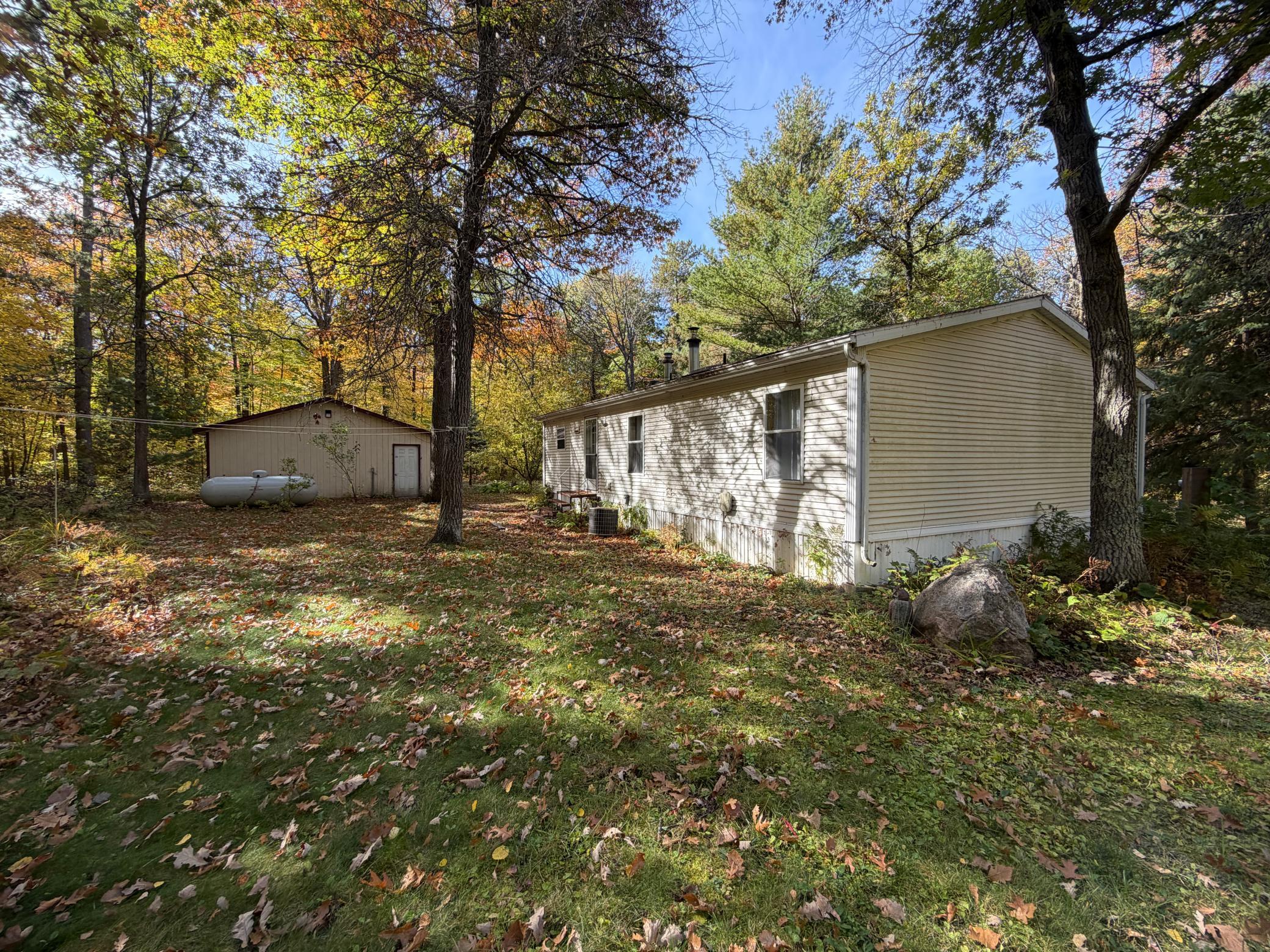 2000 single family home for sale at 10966 Oak Point Road NW in Cass Lake, MN — 3 bed, 2 bath (photo 21 of 32)
